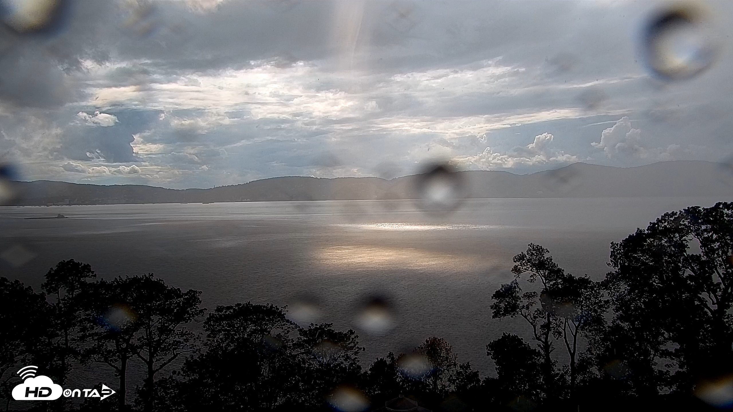 Snapshot of Hudson River Live Webcam taken Jul 29, 2026, 5:17pm EDT