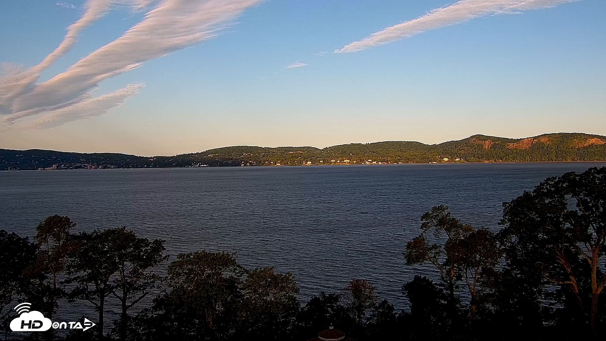 Snapshot of Hudson River Live Webcam taken Sep 14, 2026, 7:43am EDT