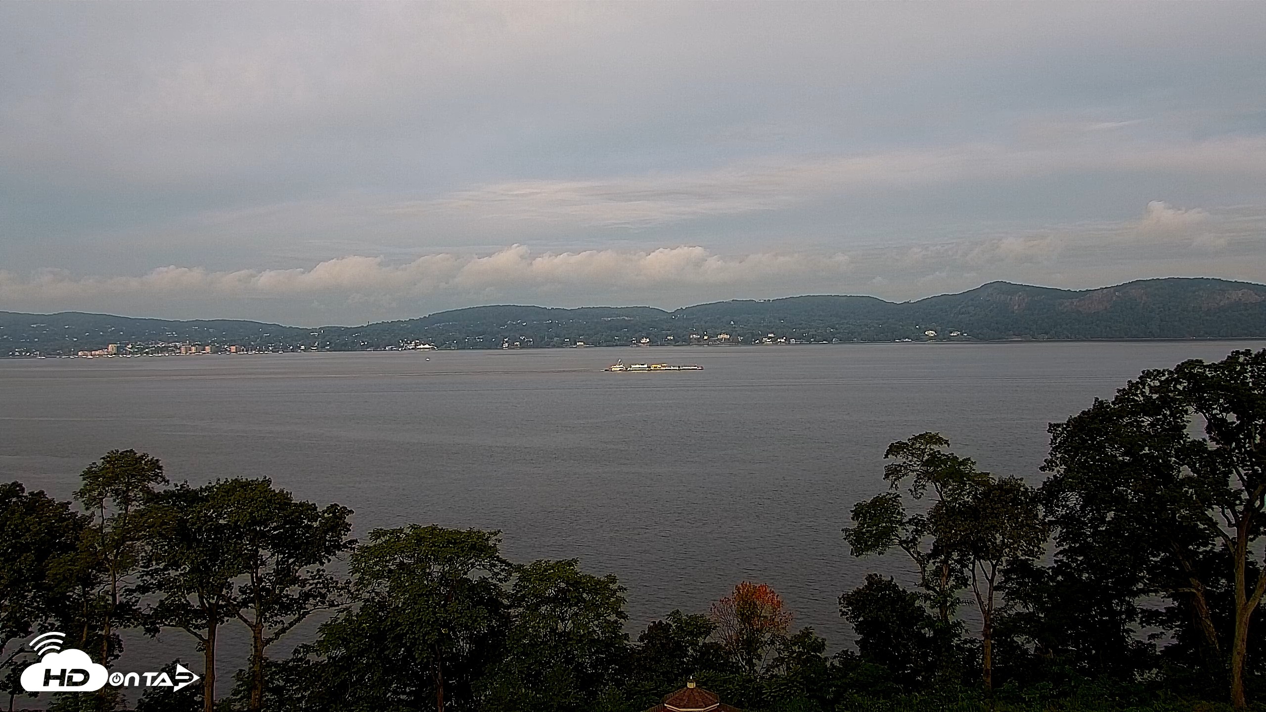 Snapshot of Hudson River Live Webcam taken Aug 28, 2026, 8:36am EDT