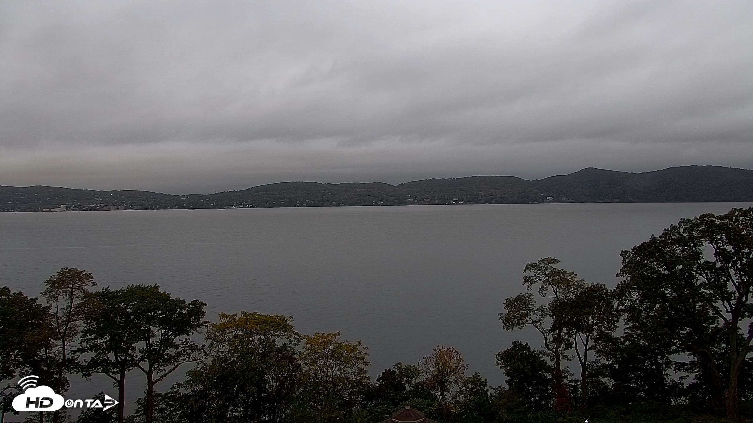 Snapshot of Hudson River Live Webcam taken Oct 16, 2026, 7:46am EDT