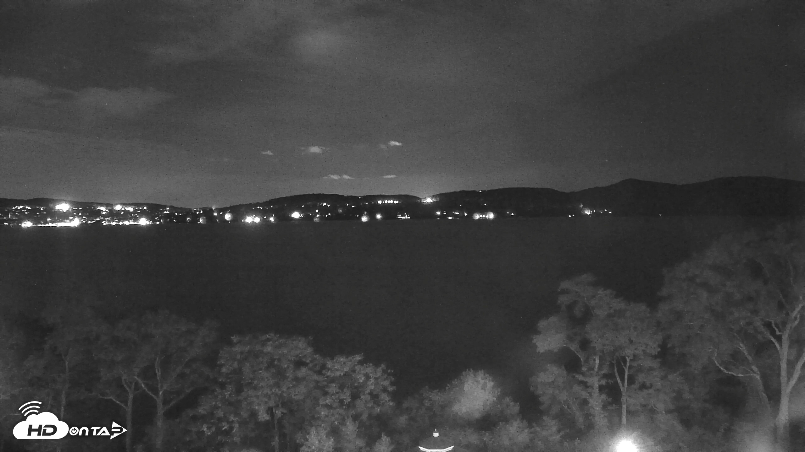 Snapshot of Hudson River Live Webcam taken Oct 14, 2026, 11:53pm EDT