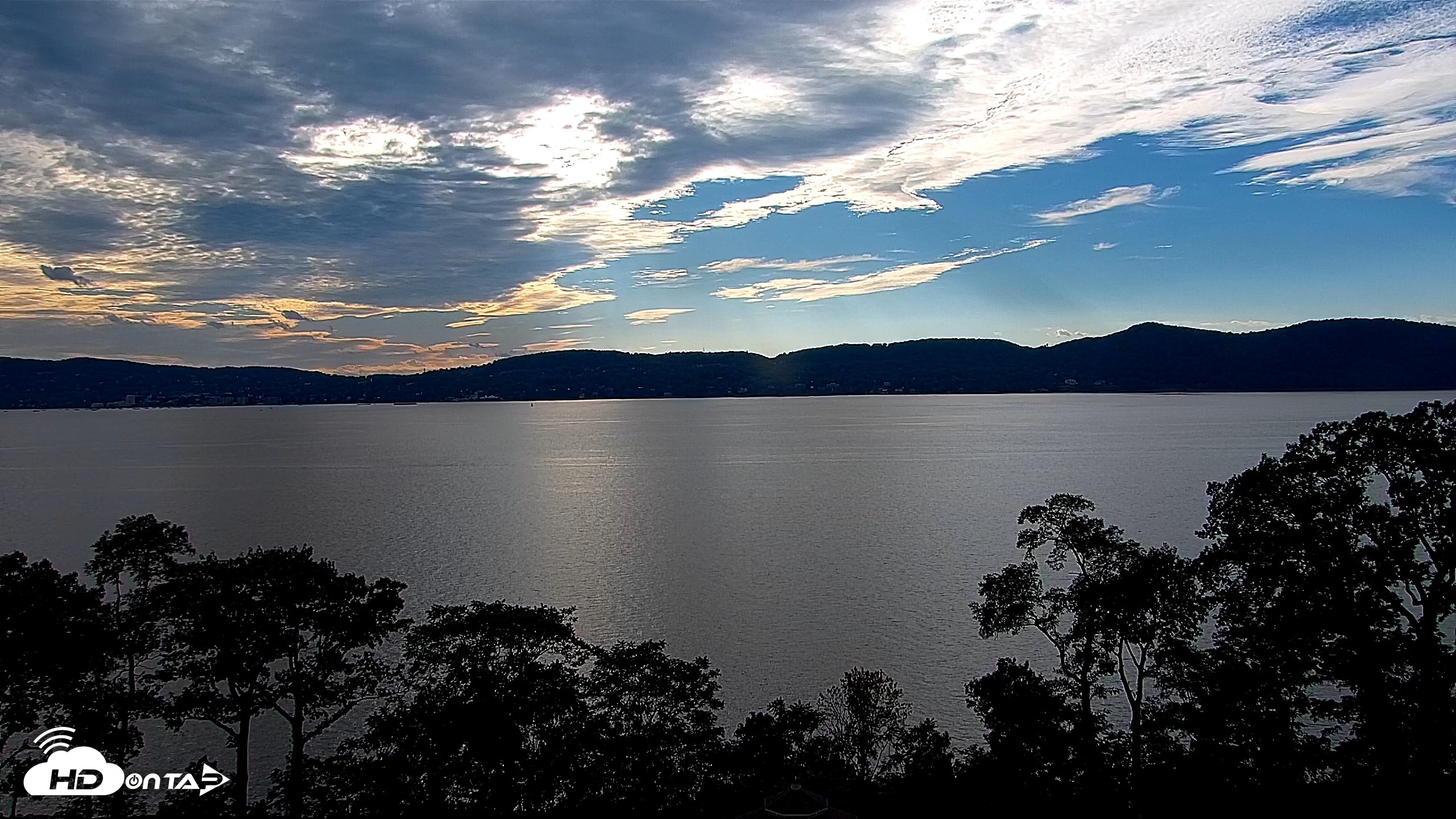 Snapshot of Hudson River Live Webcam taken Sep 10, 2026, 5:26pm EDT