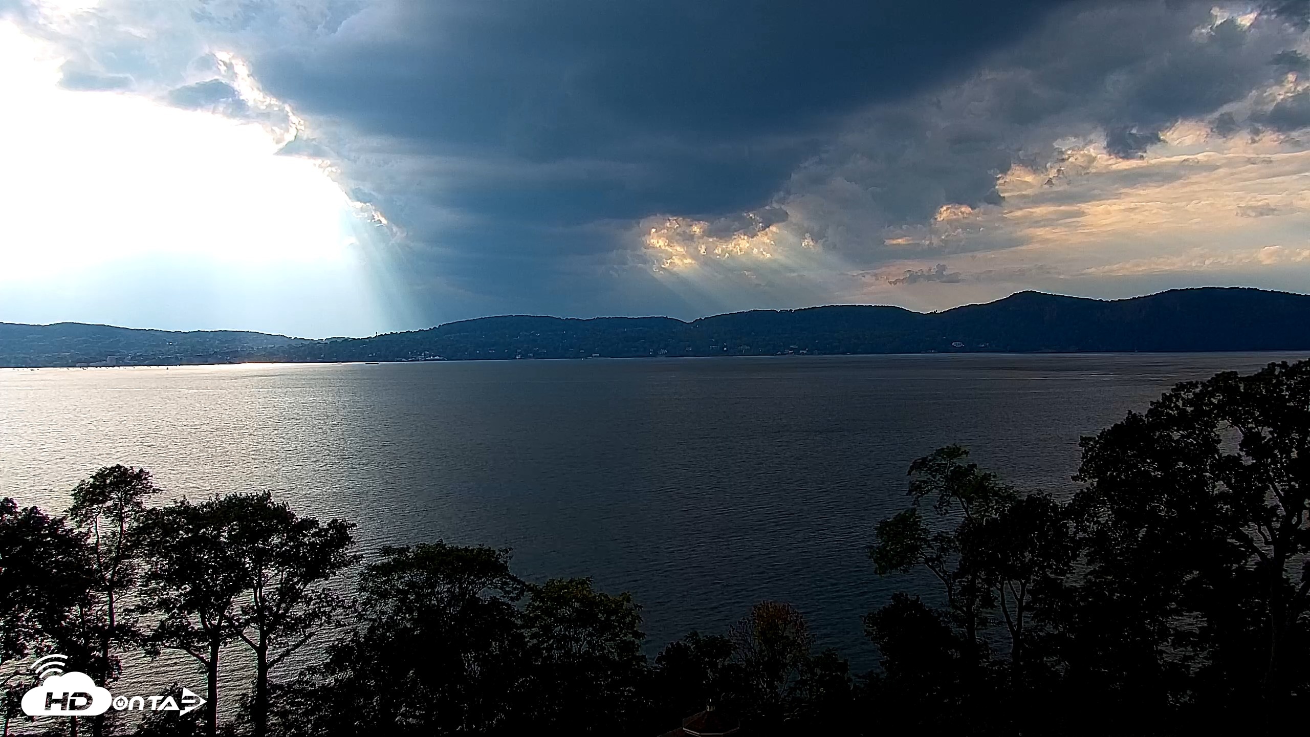 Snapshot of Hudson River Live Webcam taken Oct 2, 2026, 4:49pm EDT