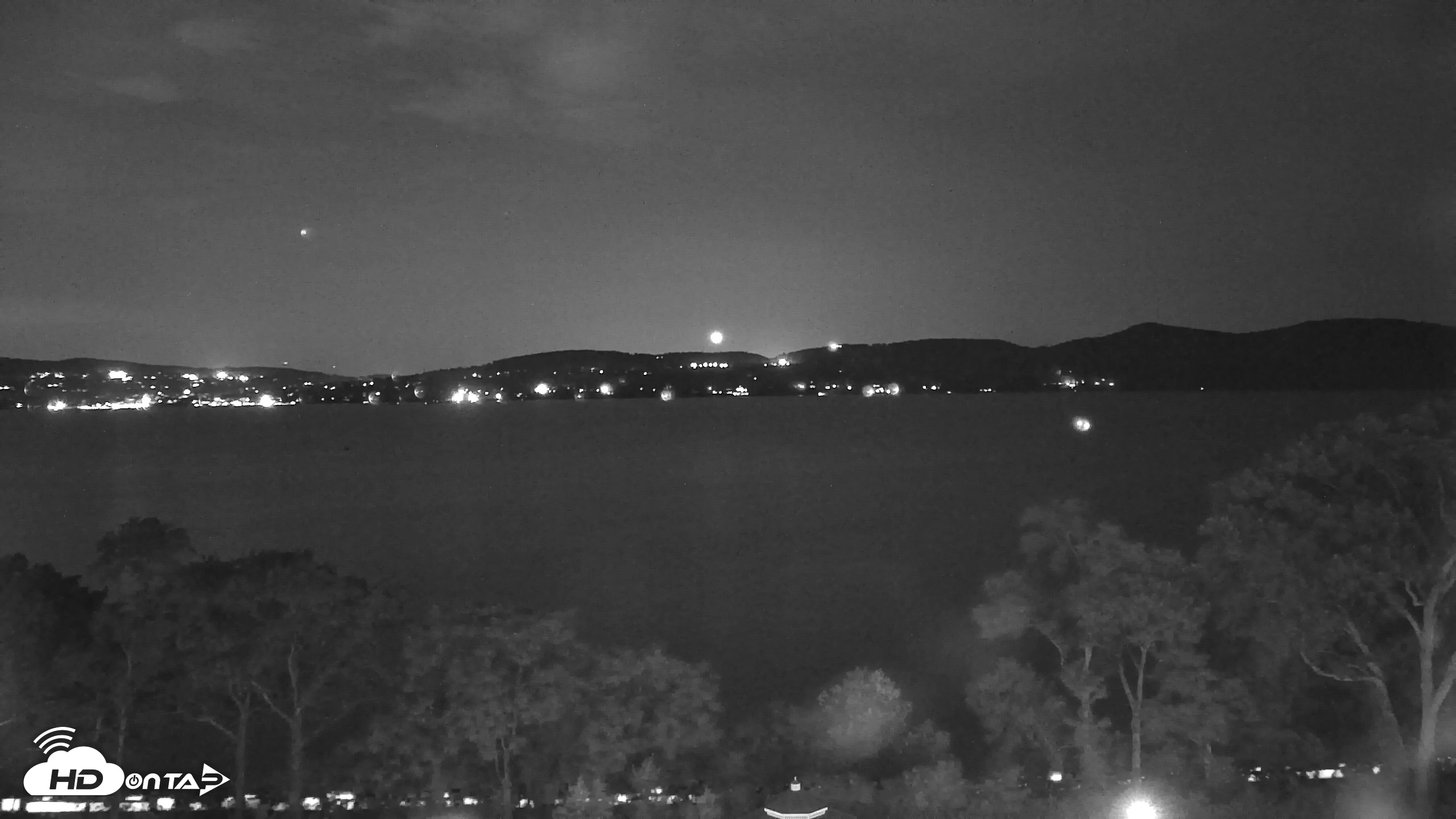 Snapshot of Hudson River Live Webcam taken Aug 1, 2026, 10:18pm EDT