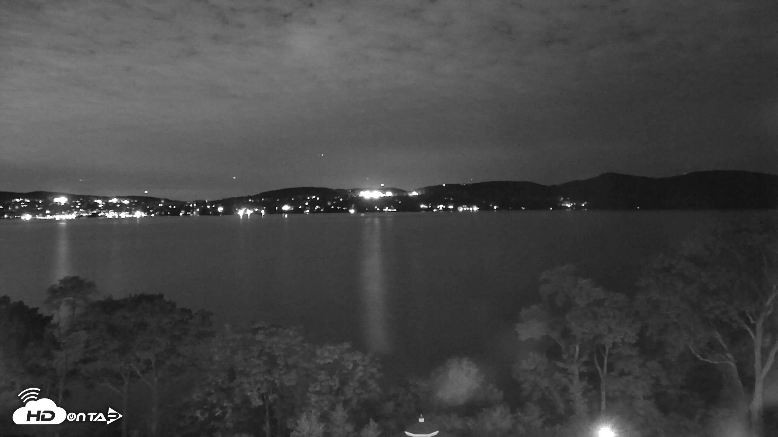 Snapshot of Hudson River Live Webcam taken Oct 15, 2026, 7:50pm EDT