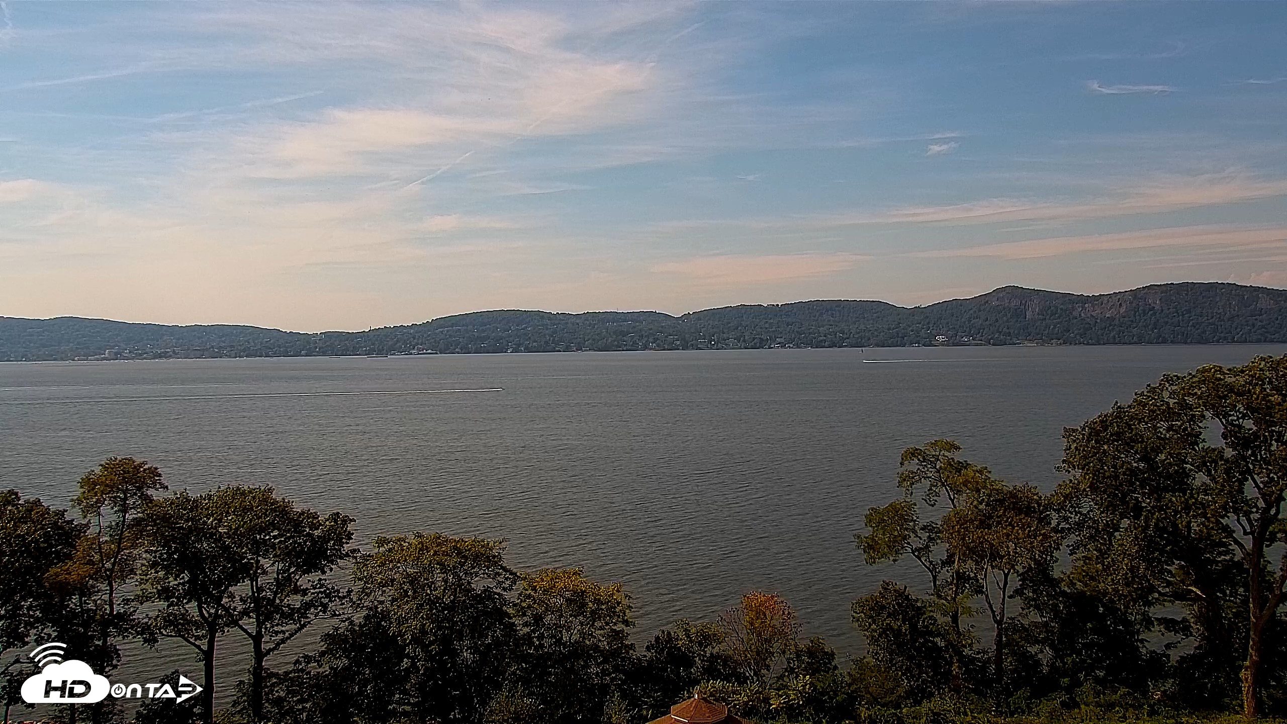 Snapshot of Hudson River Live Webcam taken Oct 2, 2026, 1:24pm EDT