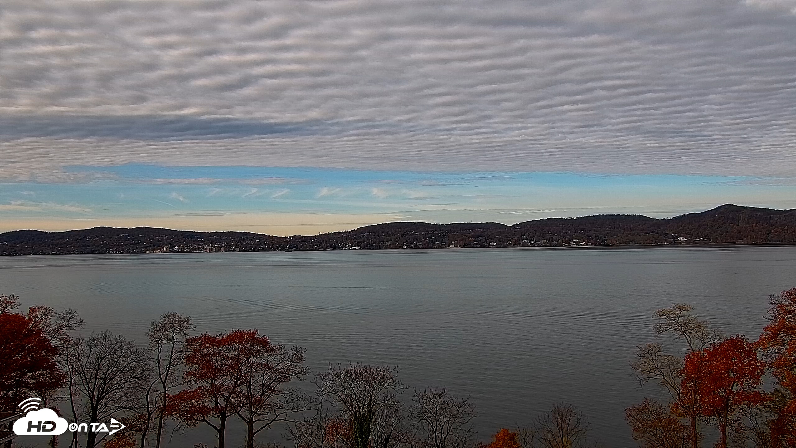 Snapshot of Hudson River Live Webcam taken Nov 15, 2025, 9:28am EST