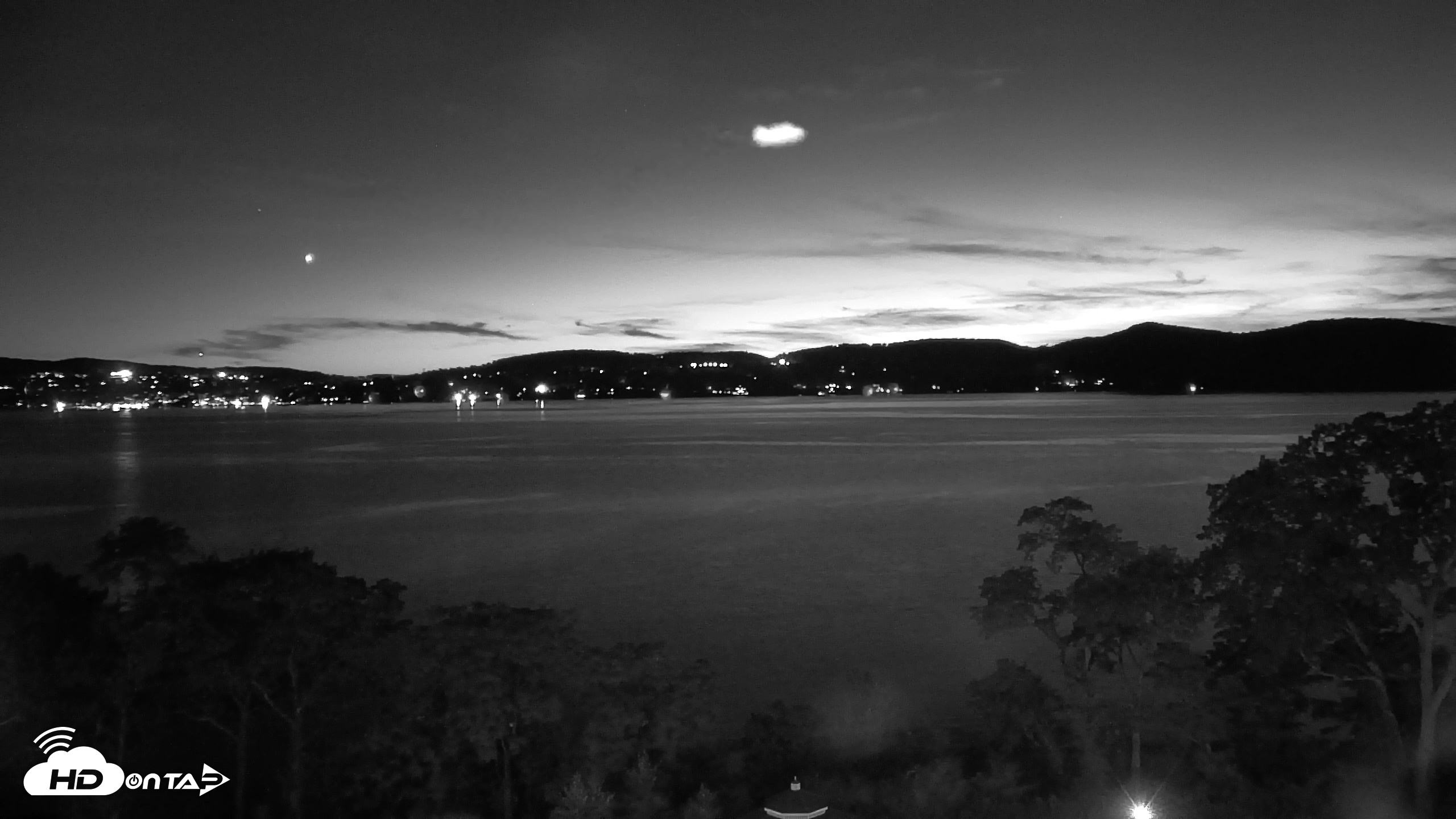 Snapshot of Hudson River Live Webcam taken Aug 29, 2026, 8:28pm EDT