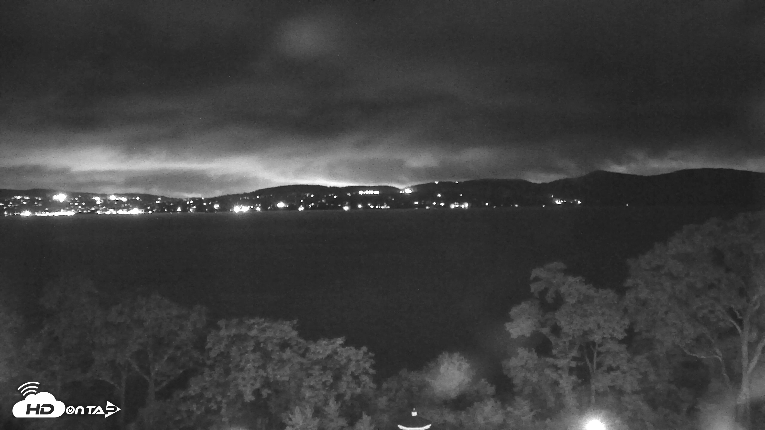 Snapshot of Hudson River Live Webcam taken Oct 11, 2026, 9:41pm EDT