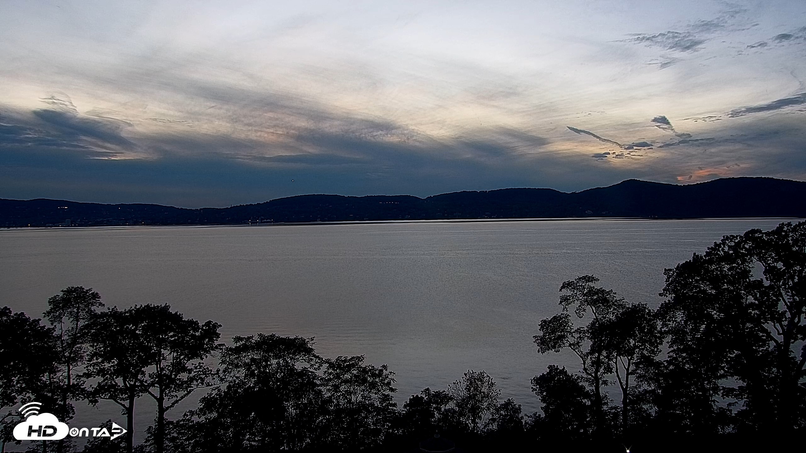 Snapshot of Hudson River Live Webcam taken Oct 10, 2026, 6:31pm EDT