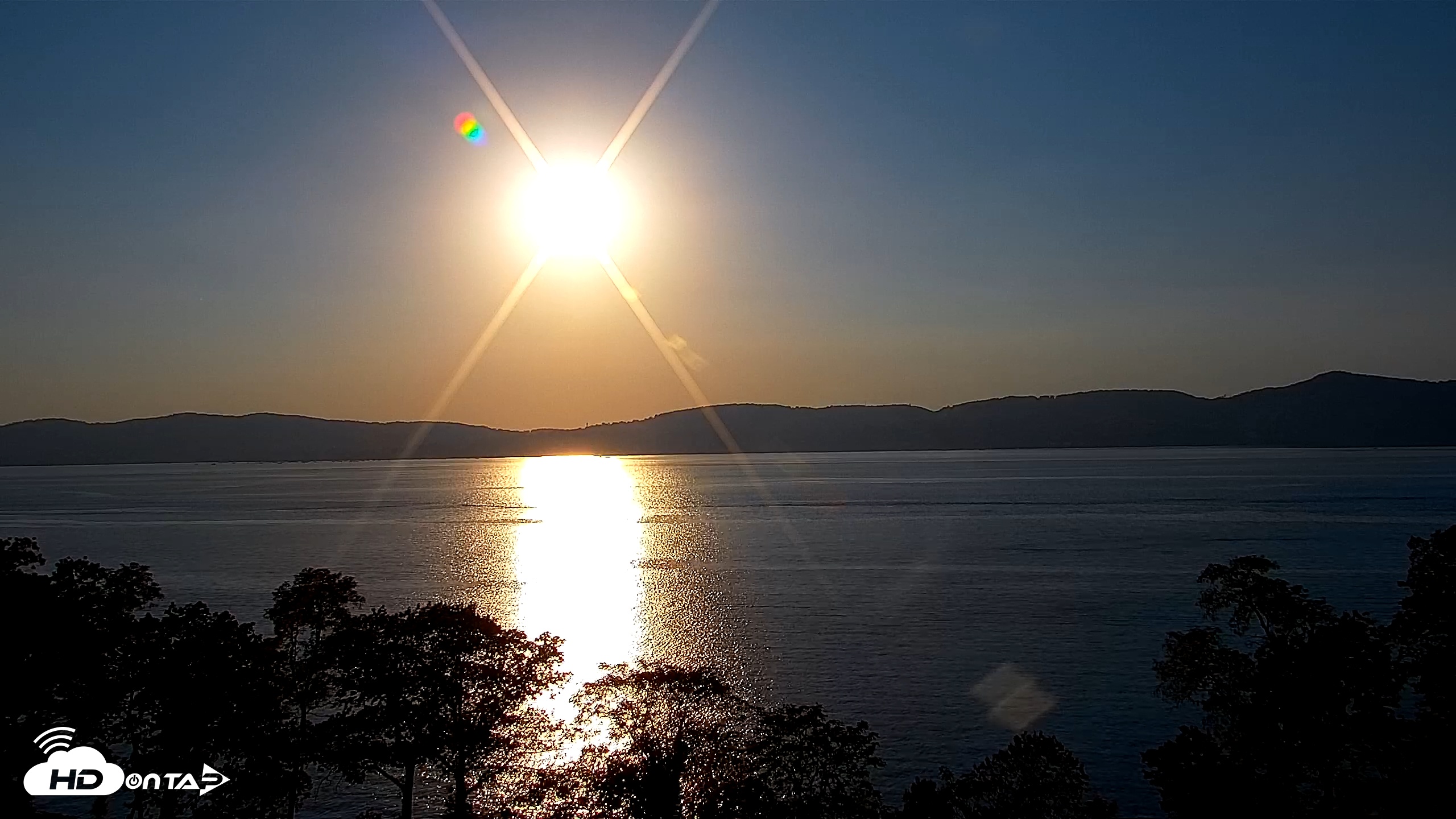 Snapshot of Hudson River Live Webcam taken Oct 5, 2025, 5:31pm EDT