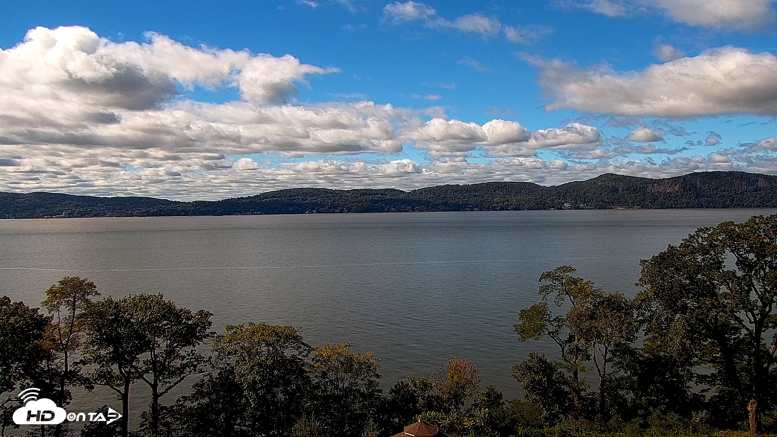 Snapshot of Hudson River Live Webcam taken Oct 12, 2026, 1:08pm EDT