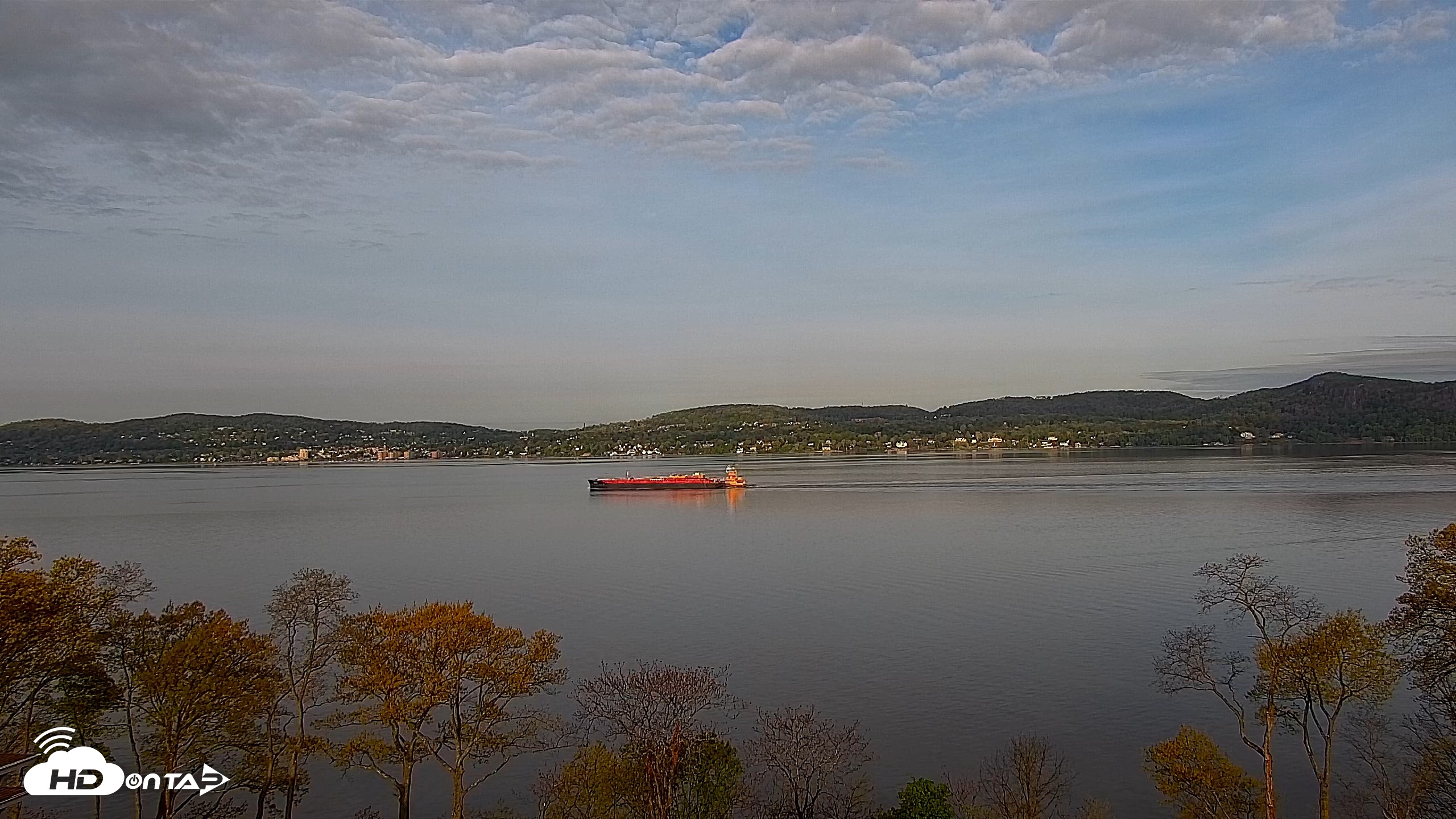Snapshot of Hudson River Live Webcam taken Apr 29, 2026, 7:31am EDT