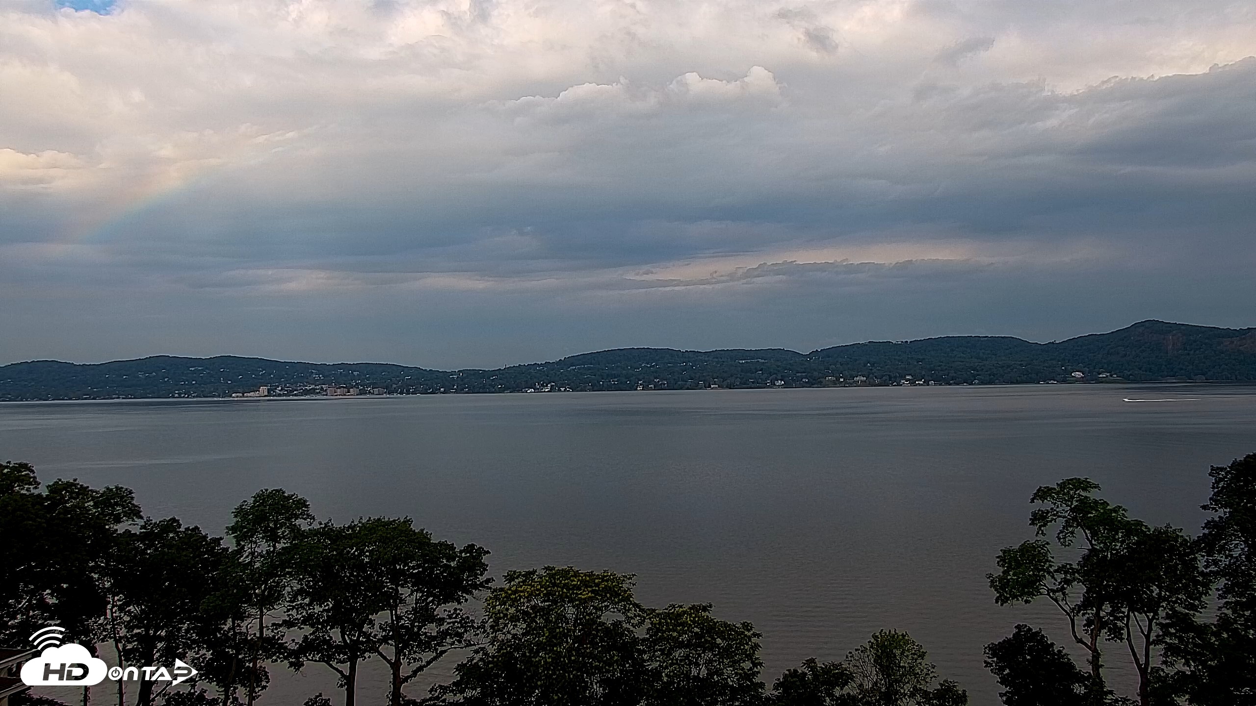 Snapshot of Hudson River Live Webcam taken Jun 12, 2026, 7:52am EDT