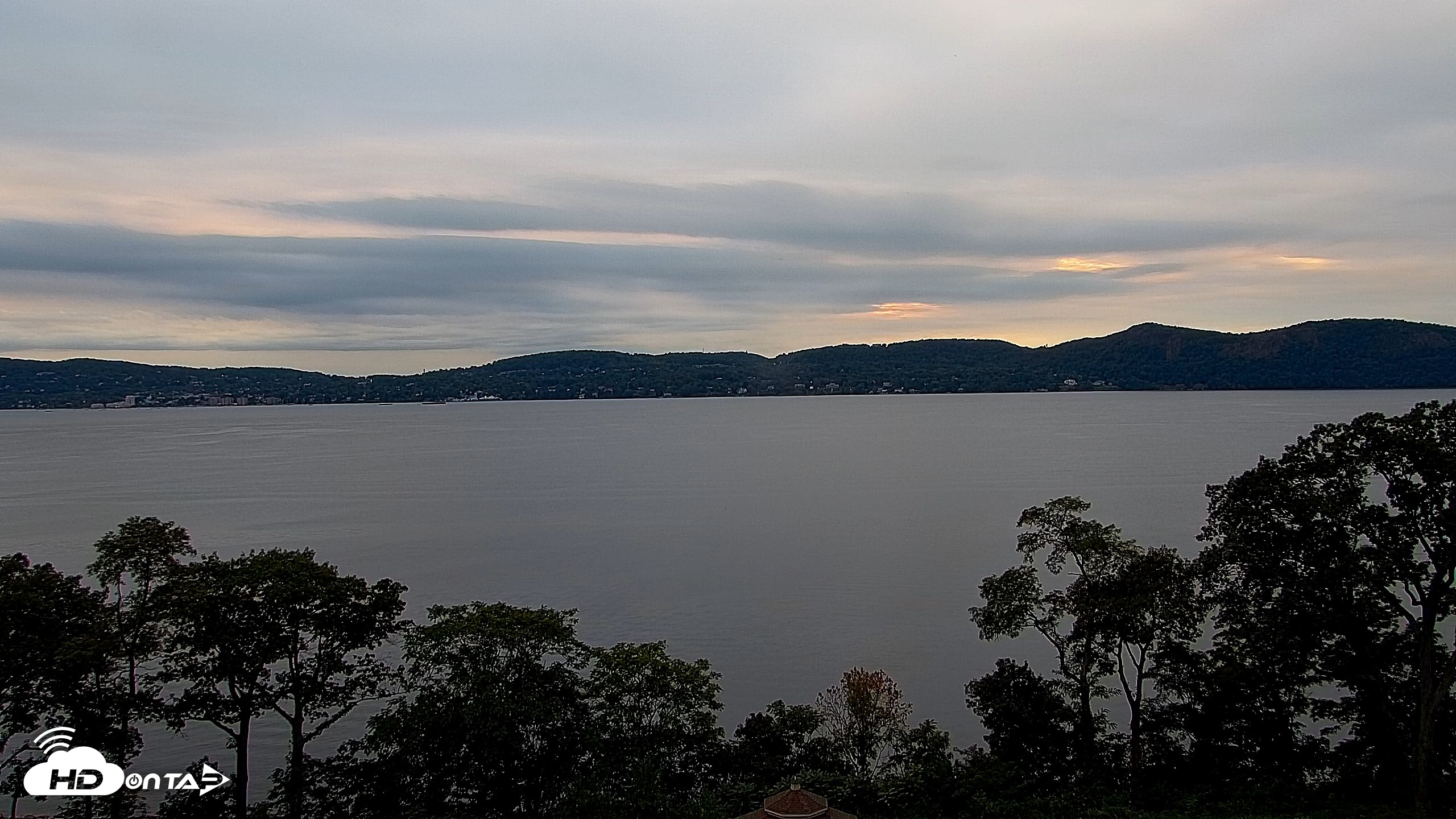 Snapshot of Hudson River Live Webcam taken Sep 19, 2026, 6:19pm EDT