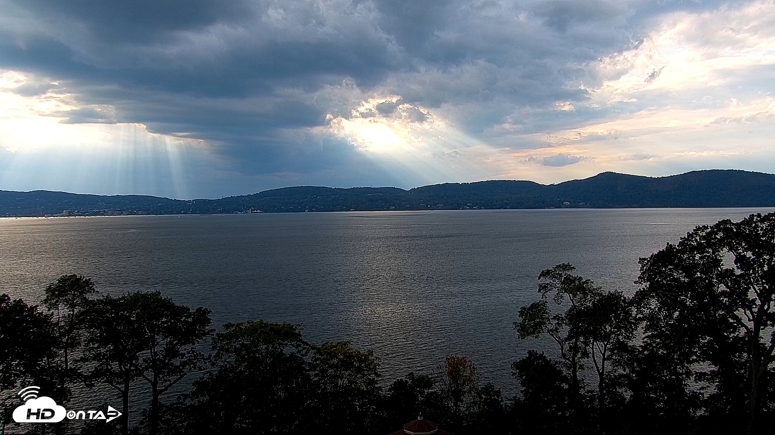 Snapshot of Hudson River Live Webcam taken Oct 2, 2026, 4:54pm EDT