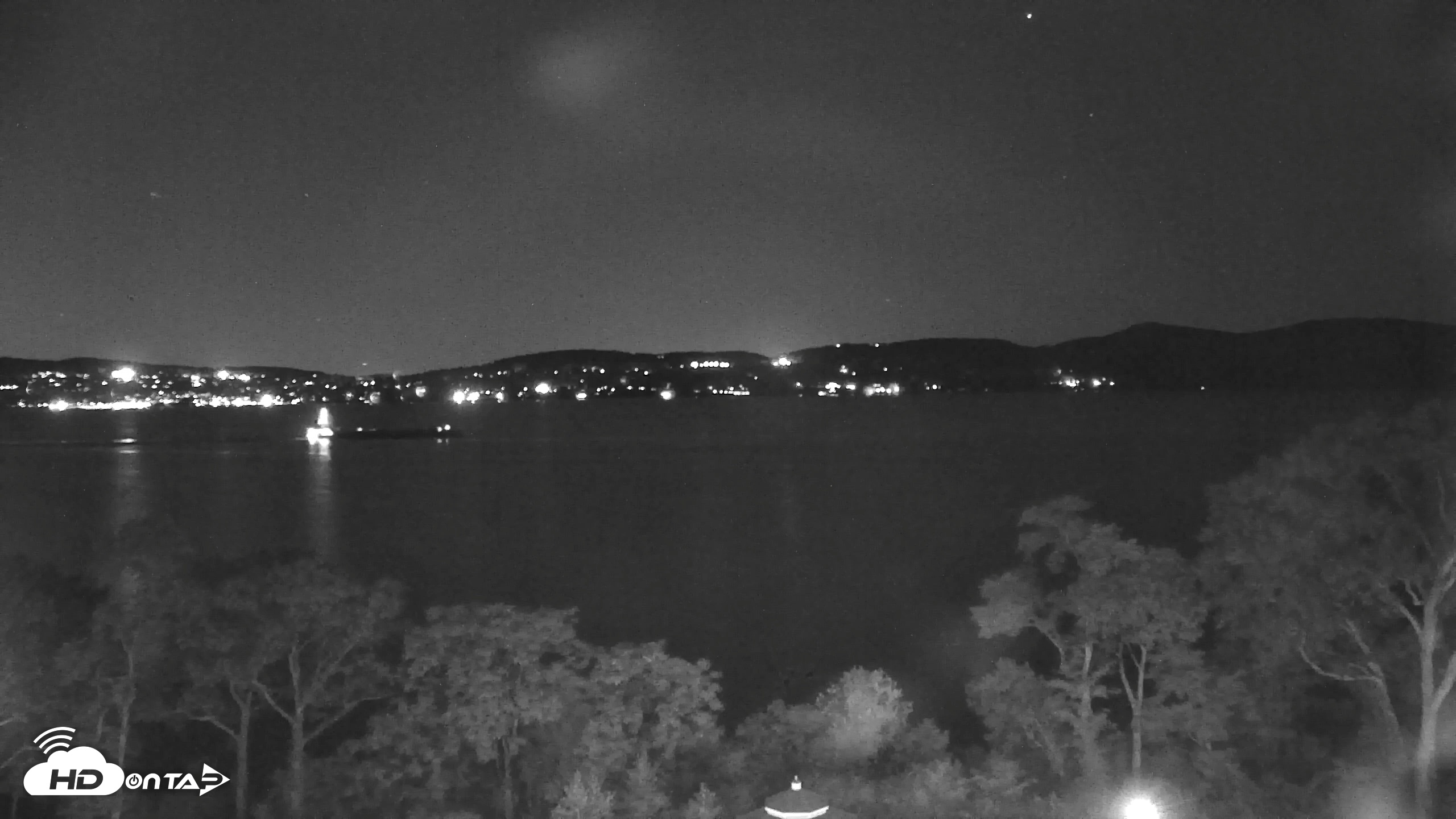 Snapshot of Hudson River Live Webcam taken Sep 14, 2026, 9:19pm EDT