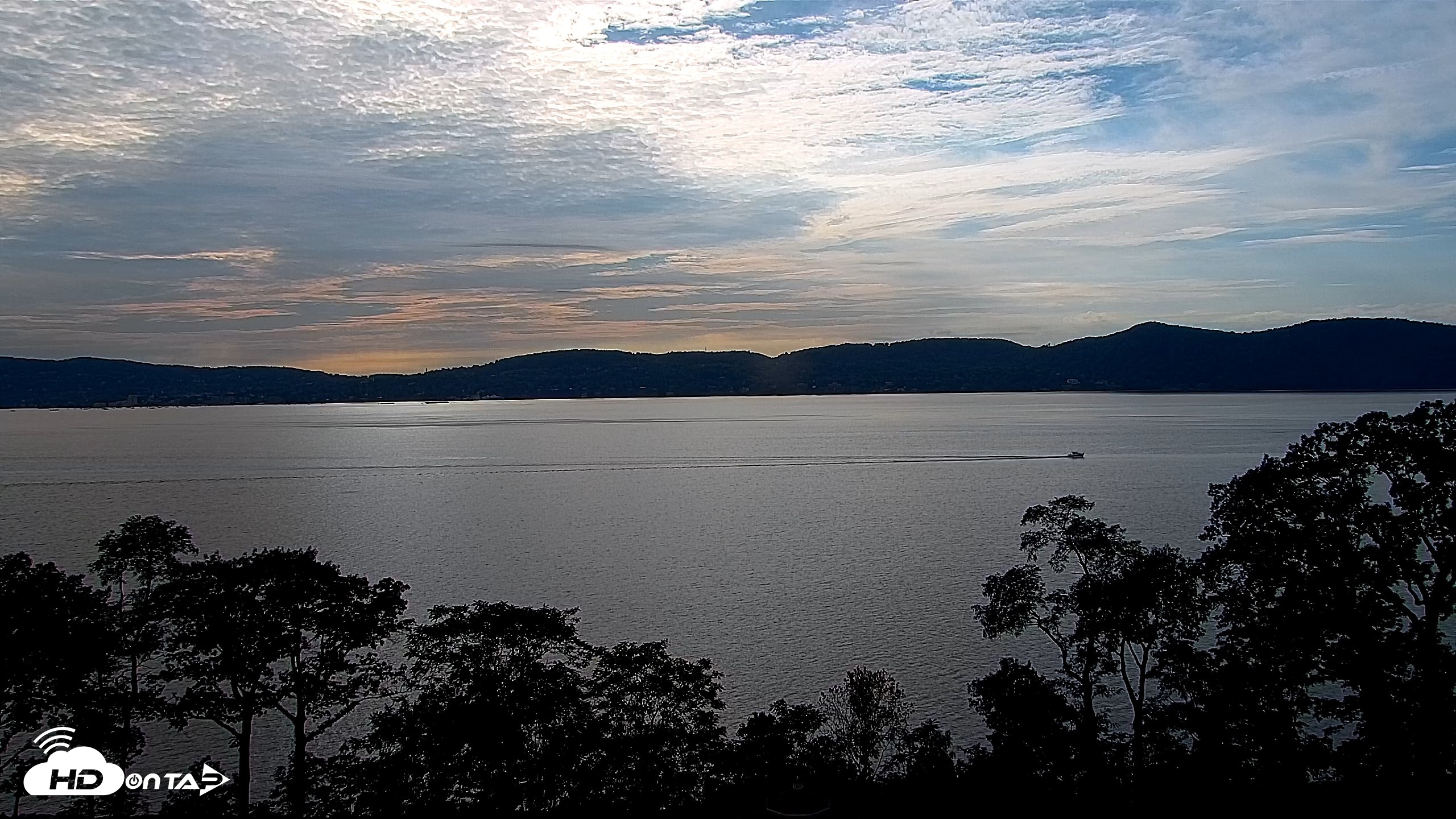 Snapshot of Hudson River Live Webcam taken Sep 16, 2026, 5:06pm EDT