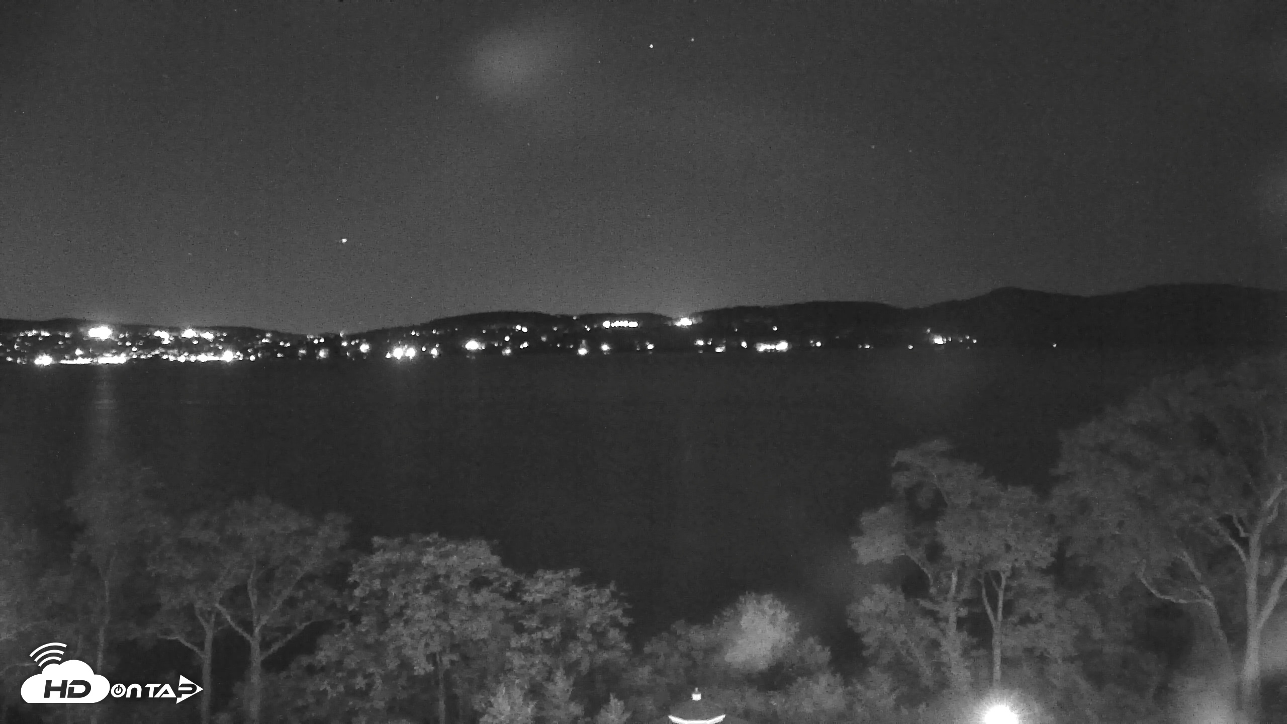 Snapshot of Hudson River Live Webcam taken Oct 18, 2026, 12:14am EDT