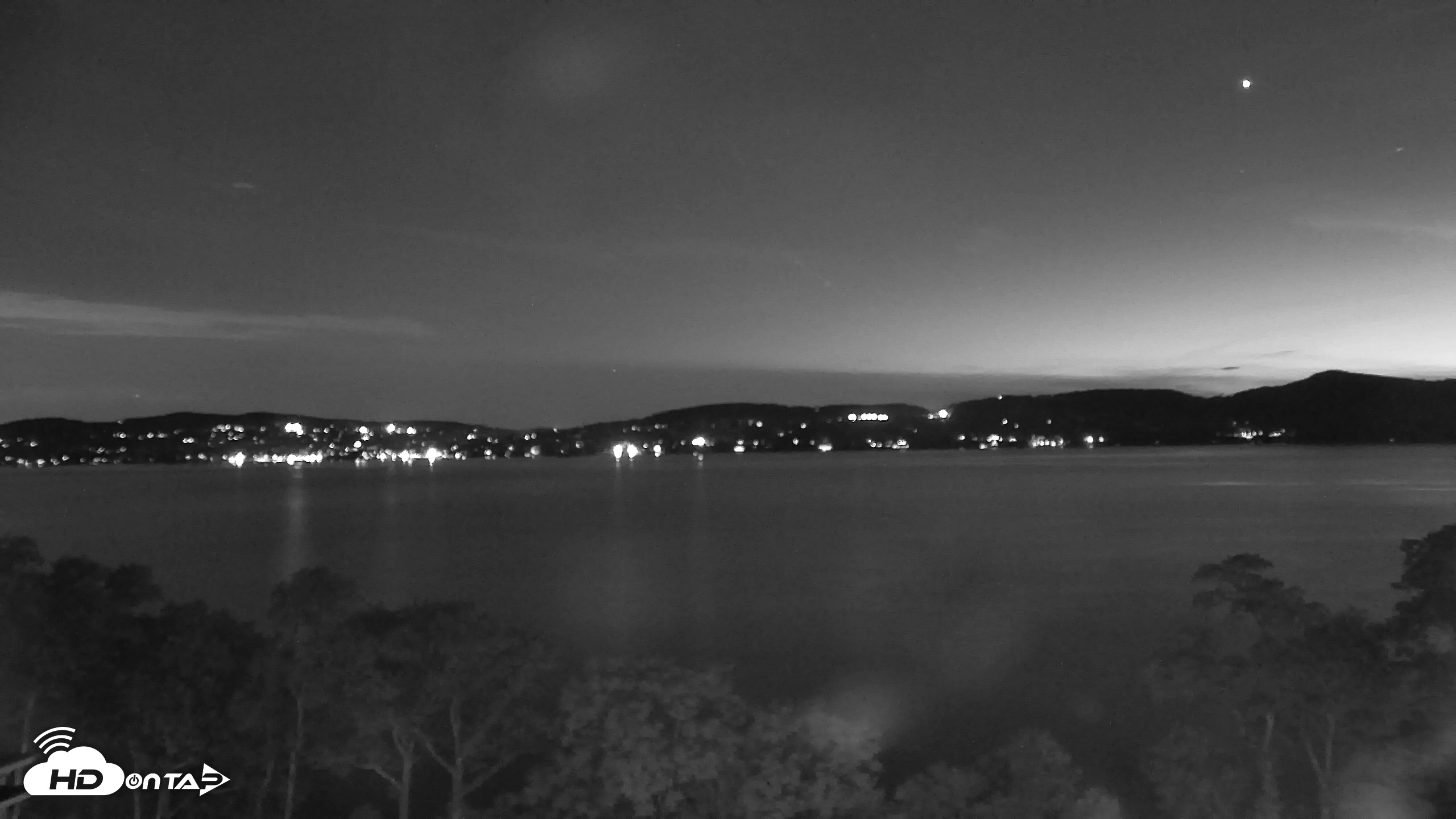 Snapshot of Hudson River Live Webcam taken Jun 21, 2026, 9:38pm EDT