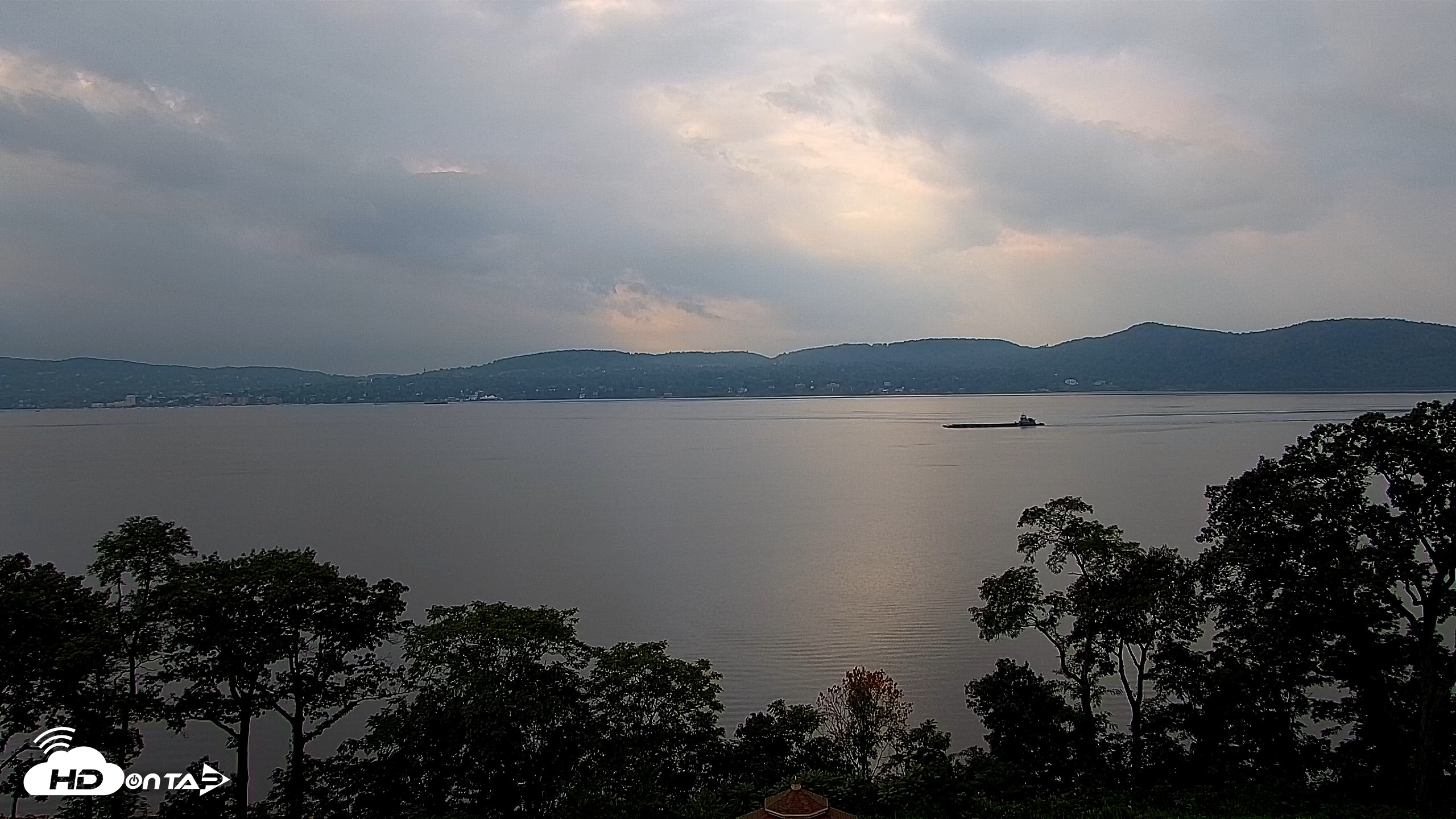 Snapshot of Hudson River Live Webcam taken Sep 1, 2026, 4:11pm EDT