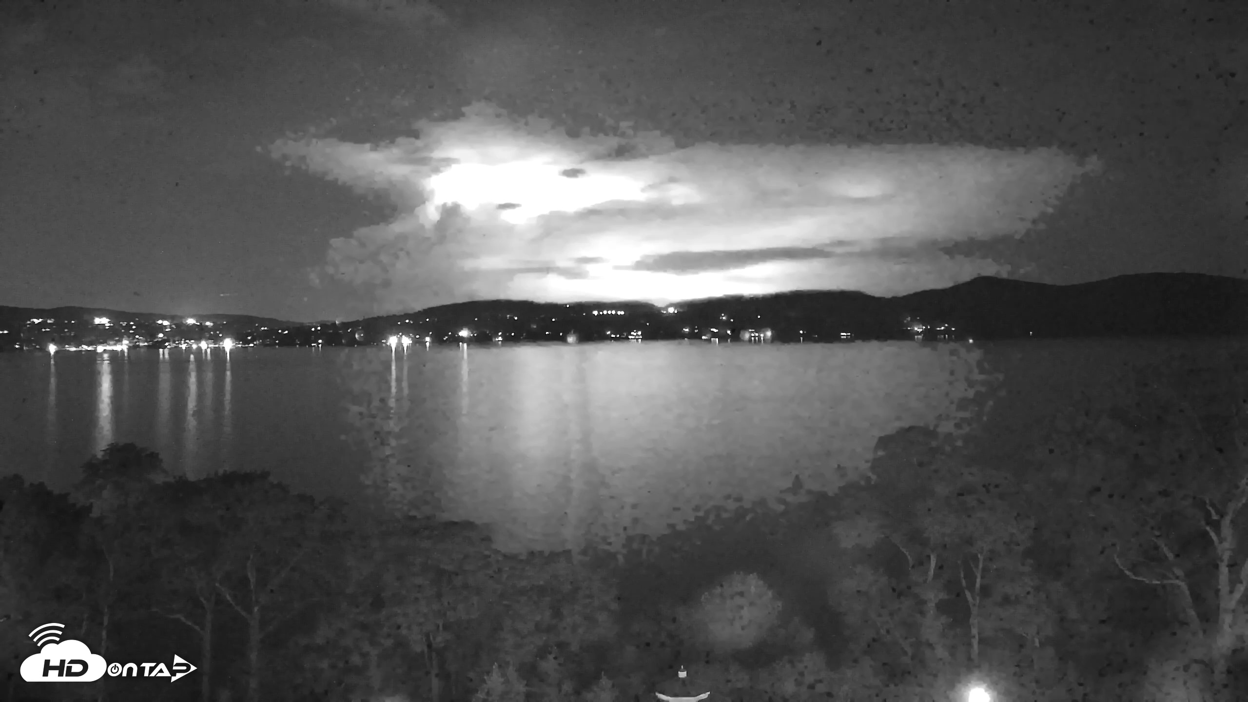 Snapshot of Hudson River Live Webcam taken Aug 6, 2026, 9:54pm EDT