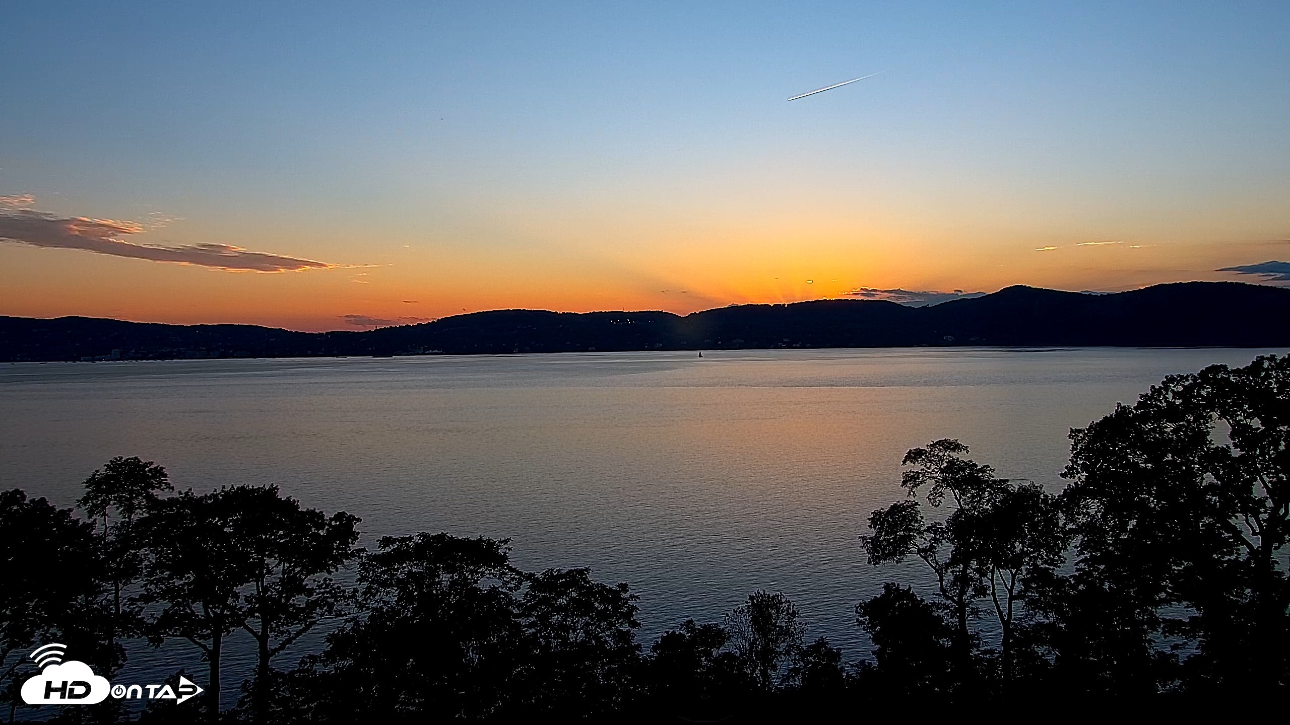 Snapshot of Hudson River Live Webcam taken Sep 10, 2026, 7:08pm EDT