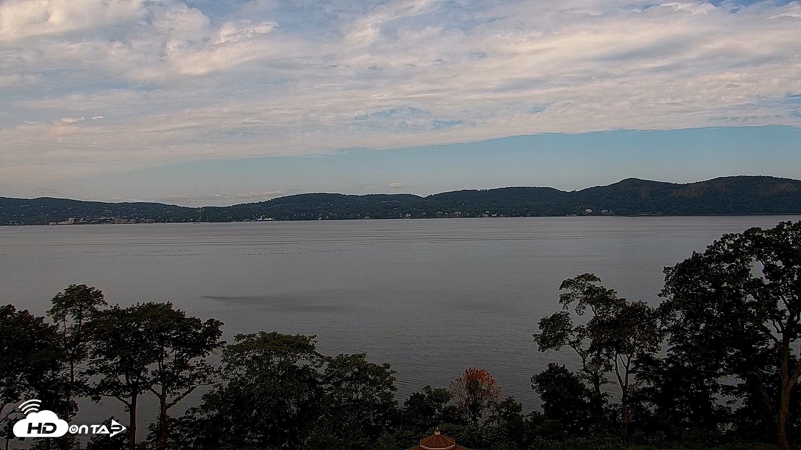 Snapshot of Hudson River Live Webcam taken Aug 22, 2026, 10:28am EDT