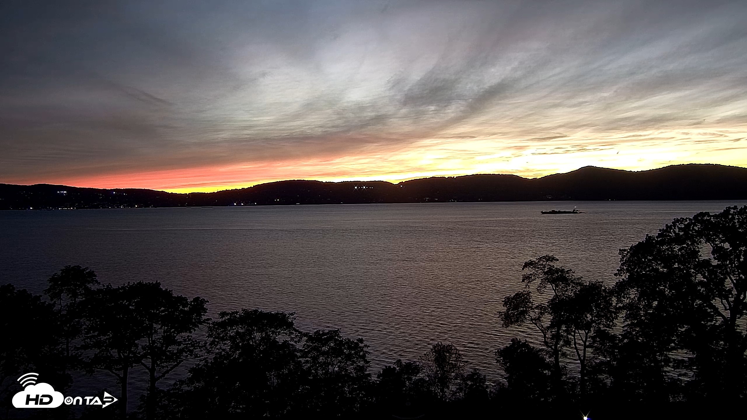 Snapshot of Hudson River Live Webcam taken Sep 24, 2026, 7:13pm EDT