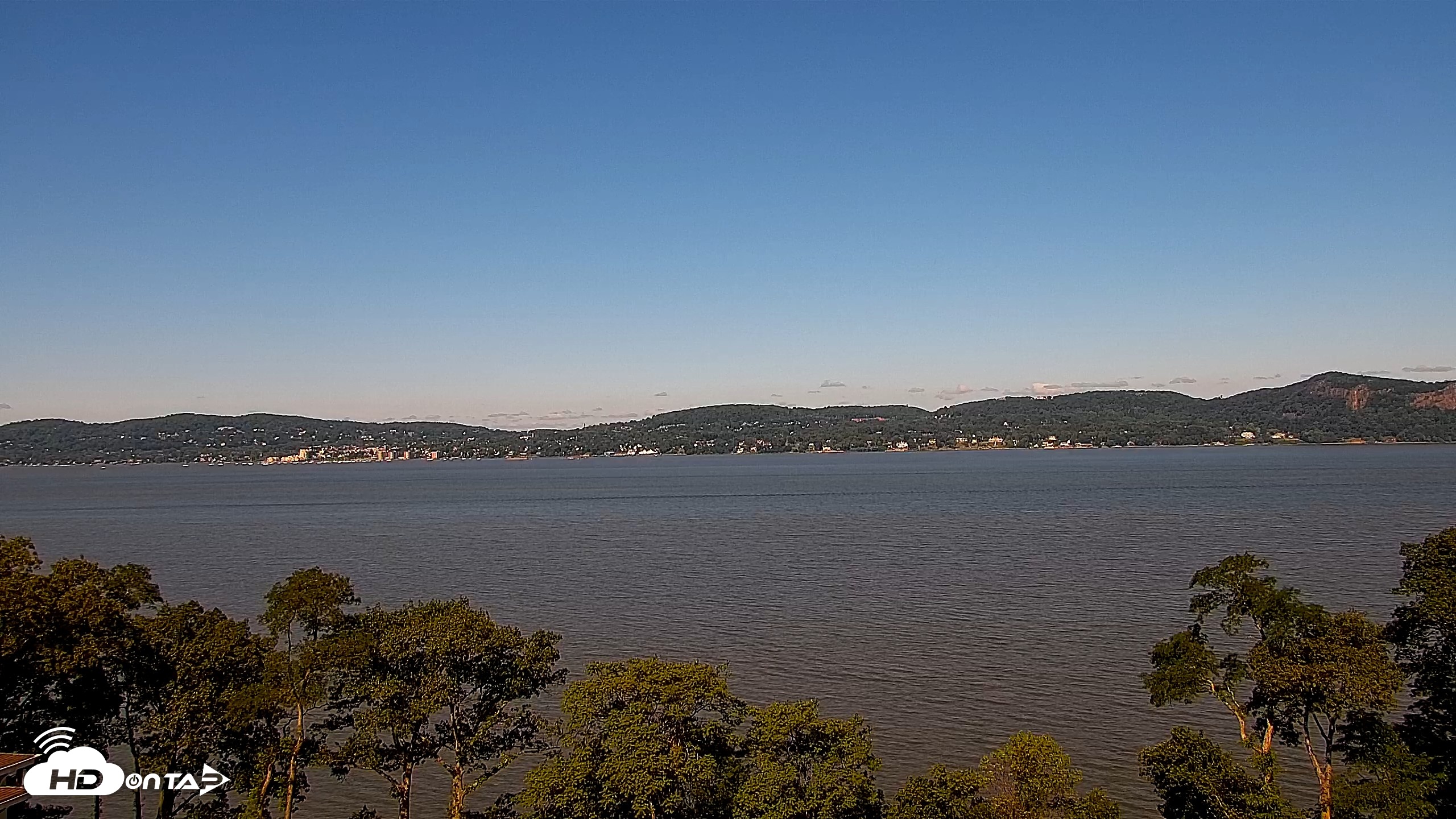 Snapshot of Hudson River Live Webcam taken Jul 8, 2026, 9:43am EDT