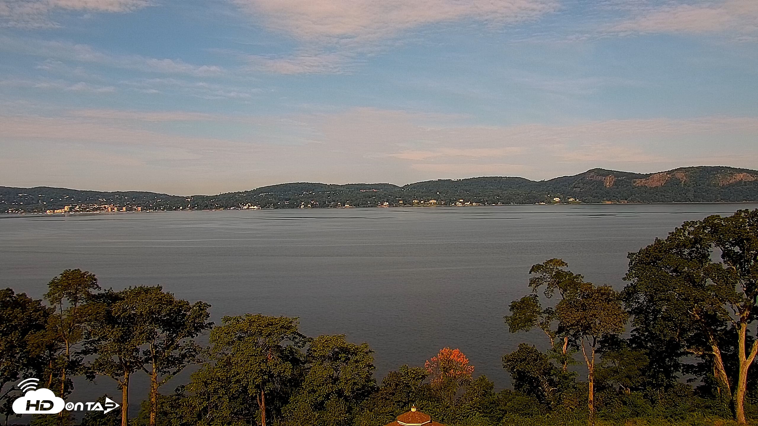 Snapshot of Hudson River Live Webcam taken Aug 20, 2026, 9:24am EDT