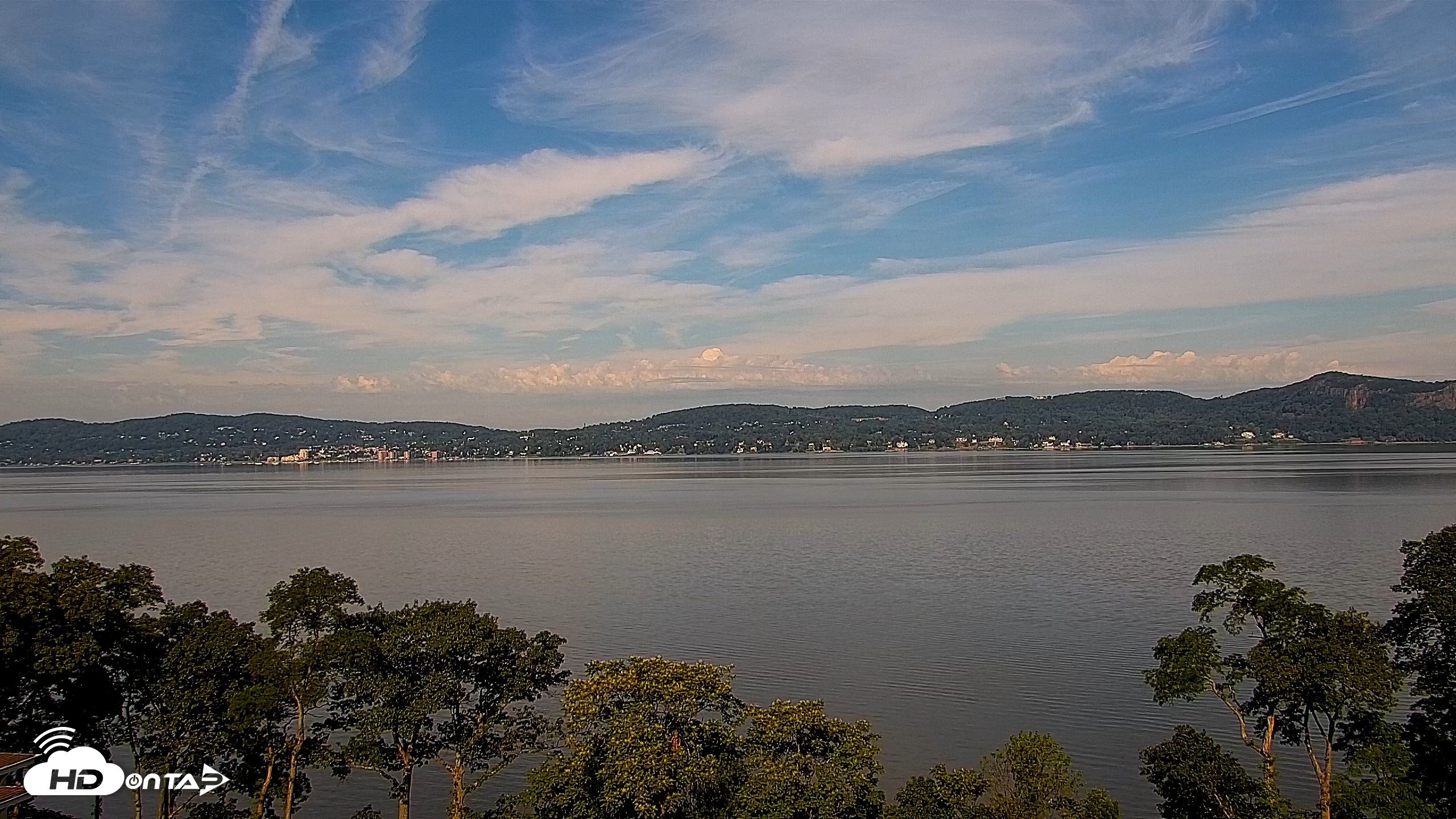 Snapshot of Hudson River Live Webcam taken Jun 17, 2026, 8:53am EDT