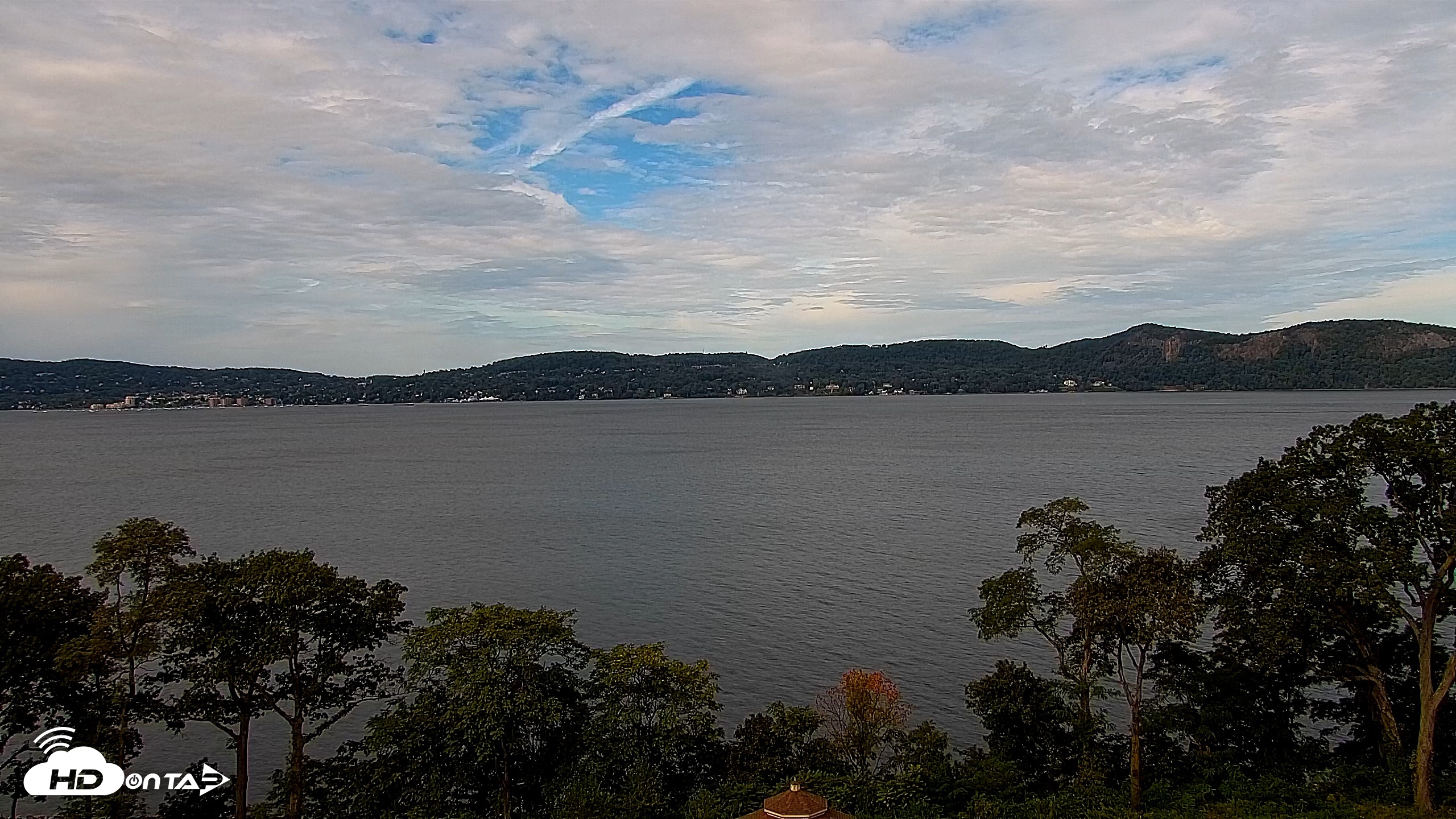 Snapshot of Hudson River Live Webcam taken Sep 22, 2026, 10:39am EDT