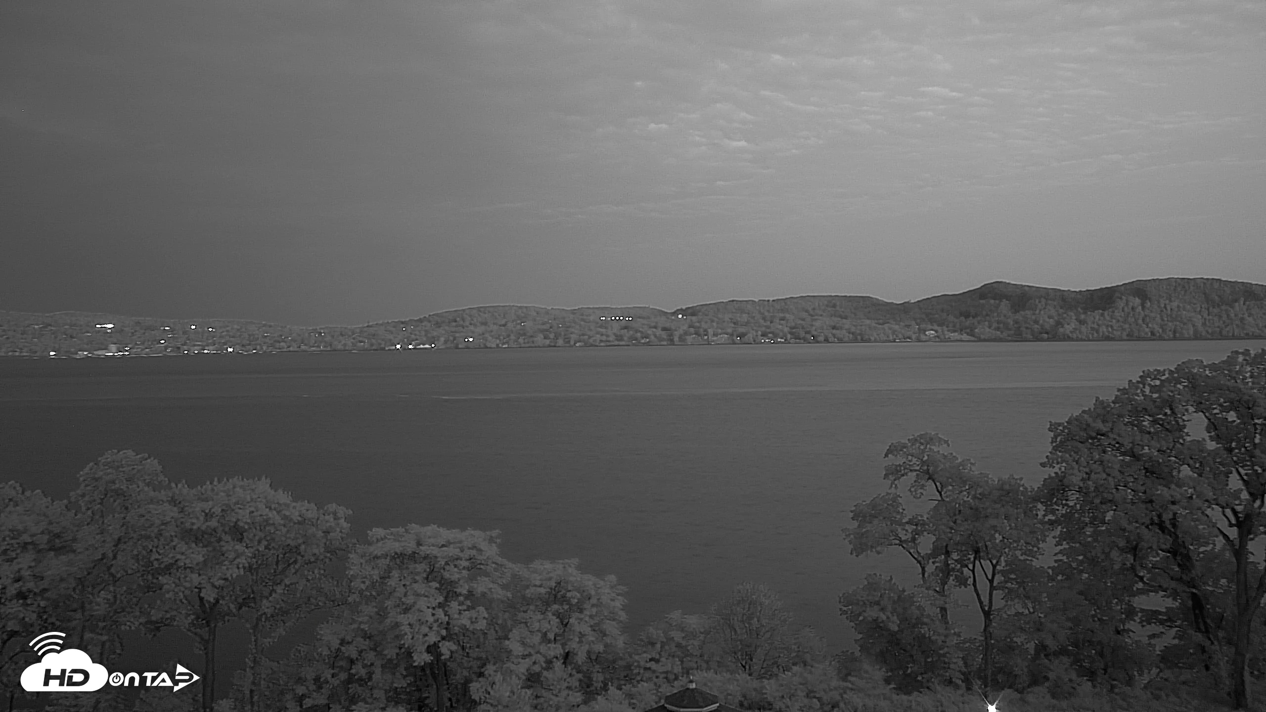 Snapshot of Hudson River Live Webcam taken Aug 12, 2026, 5:42am EDT