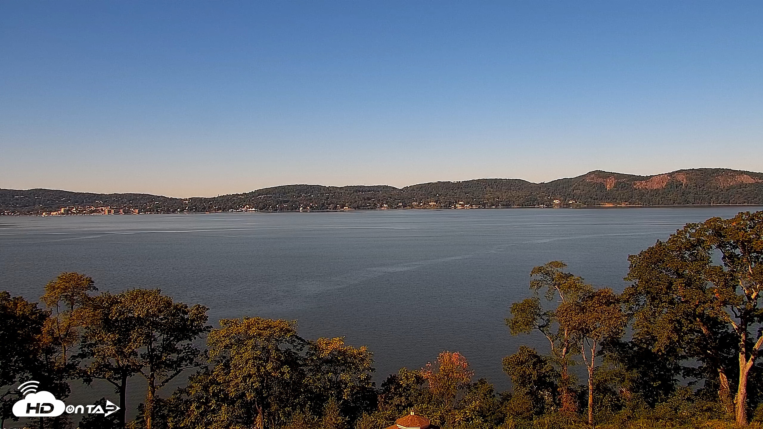 Snapshot of Hudson River Live Webcam taken Oct 7, 2026, 10:50am EDT