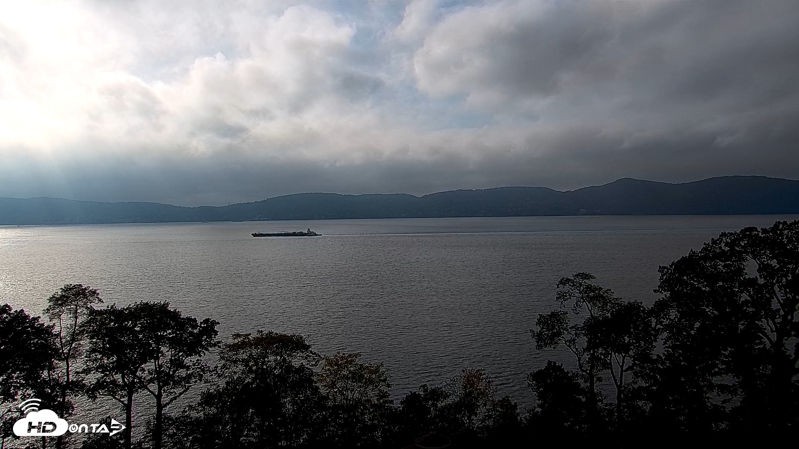 Snapshot of Hudson River Live Webcam taken Oct 16, 2026, 3:46pm EDT
