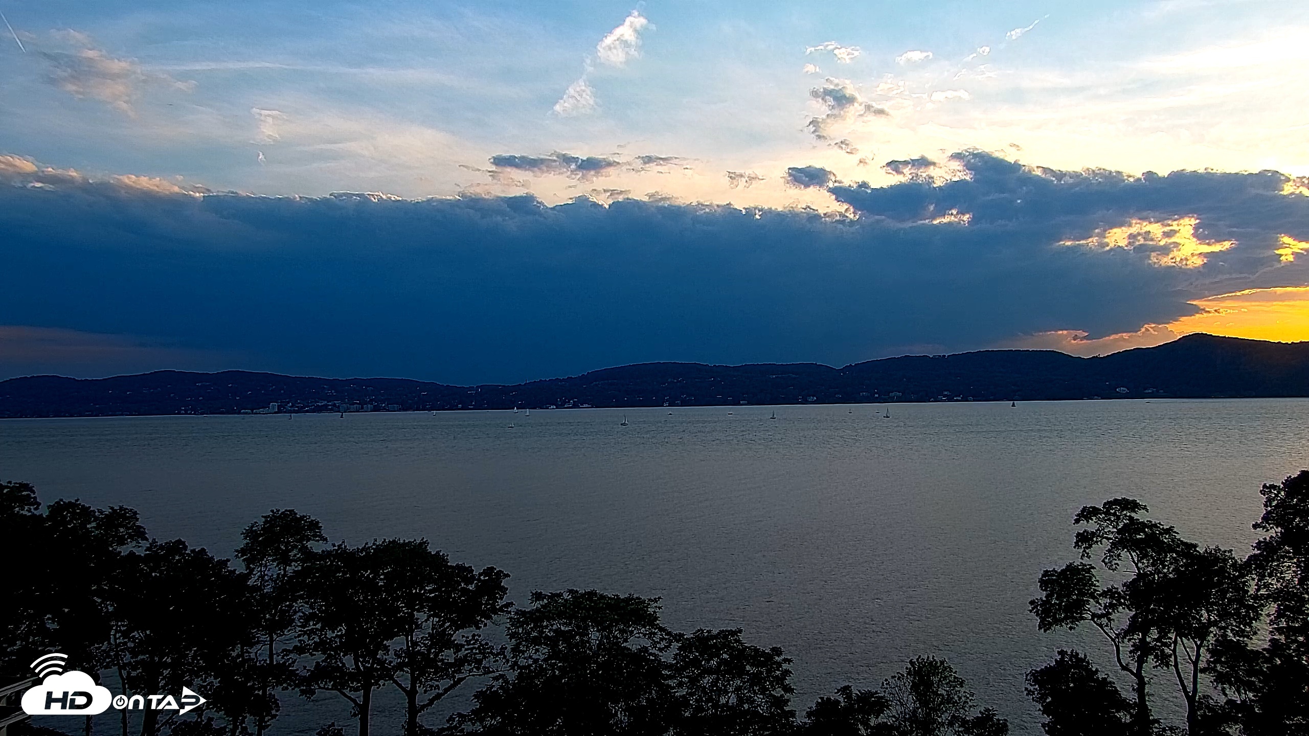 Snapshot of Hudson River Live Webcam taken Jun 17, 2026, 7:47pm EDT