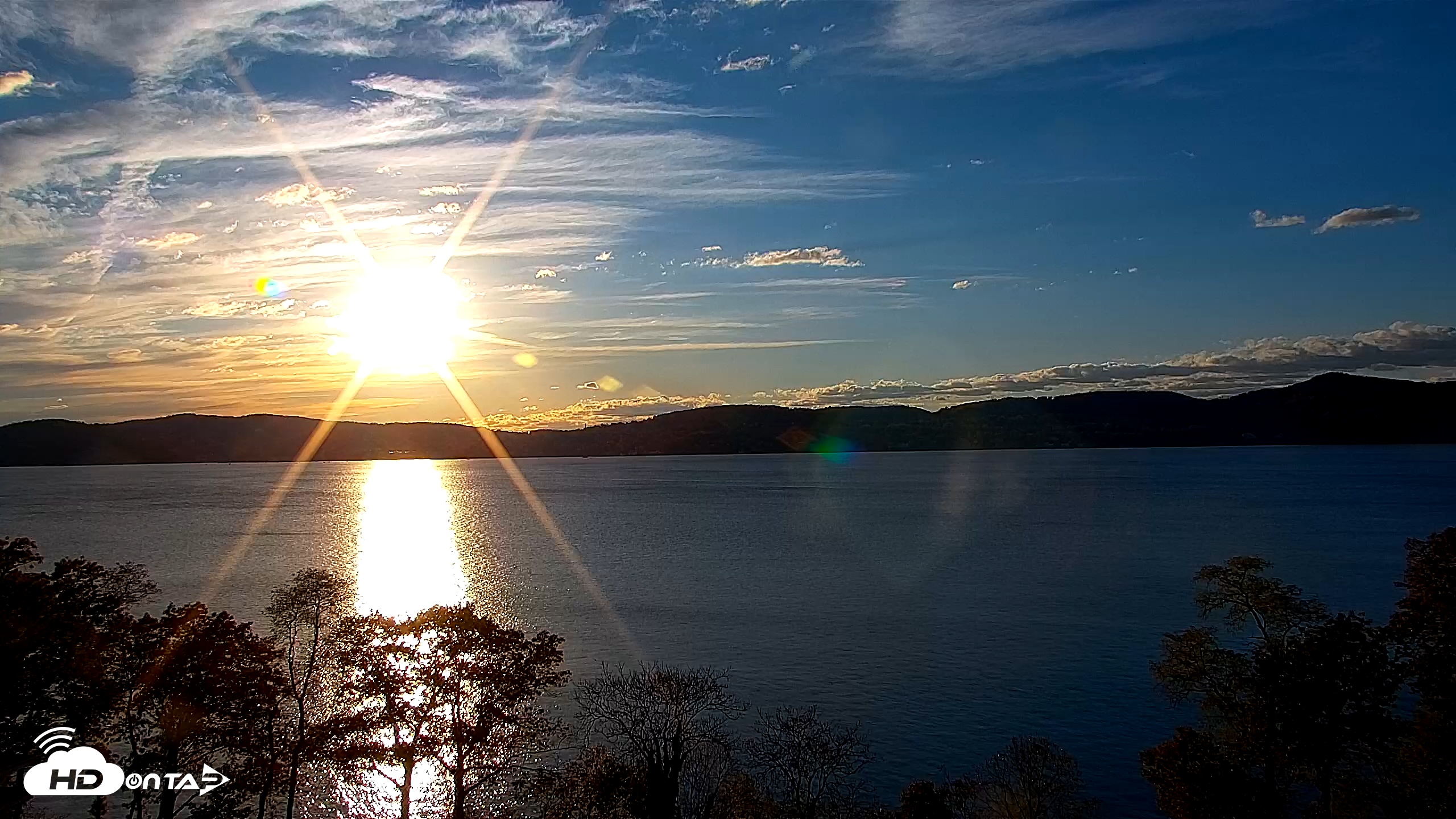 Snapshot of Hudson River Live Webcam taken Oct 28, 2025, 5:19pm EDT