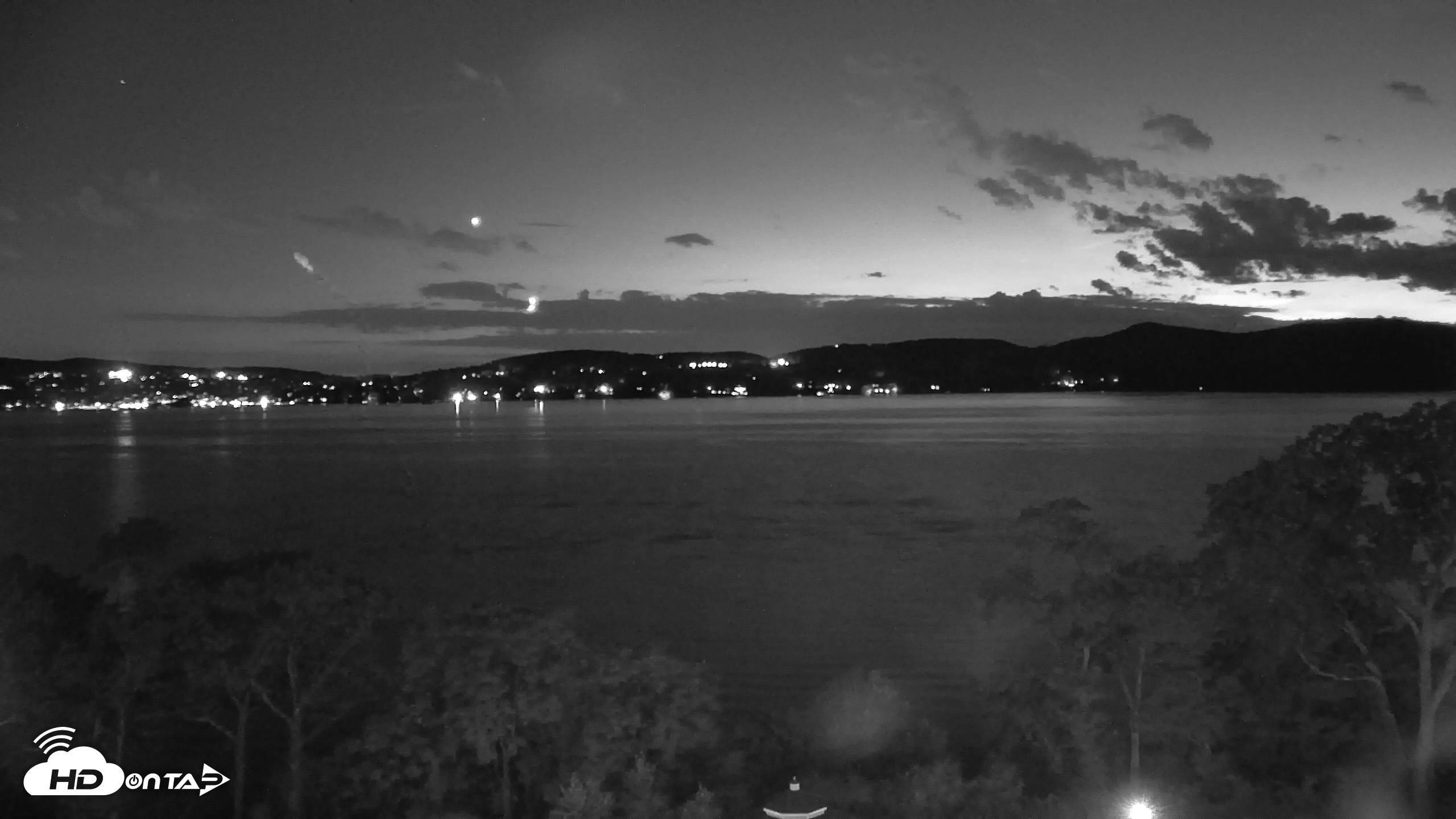 Snapshot of Hudson River Live Webcam taken Aug 15, 2026, 8:53pm EDT