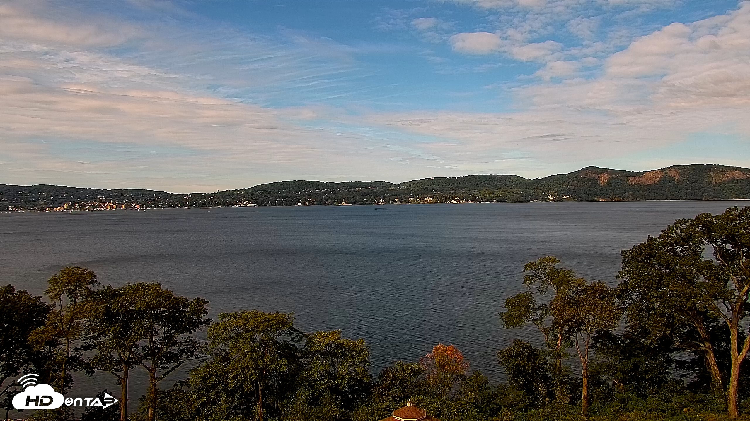 Snapshot of Hudson River Live Webcam taken Sep 19, 2026, 10:13am EDT