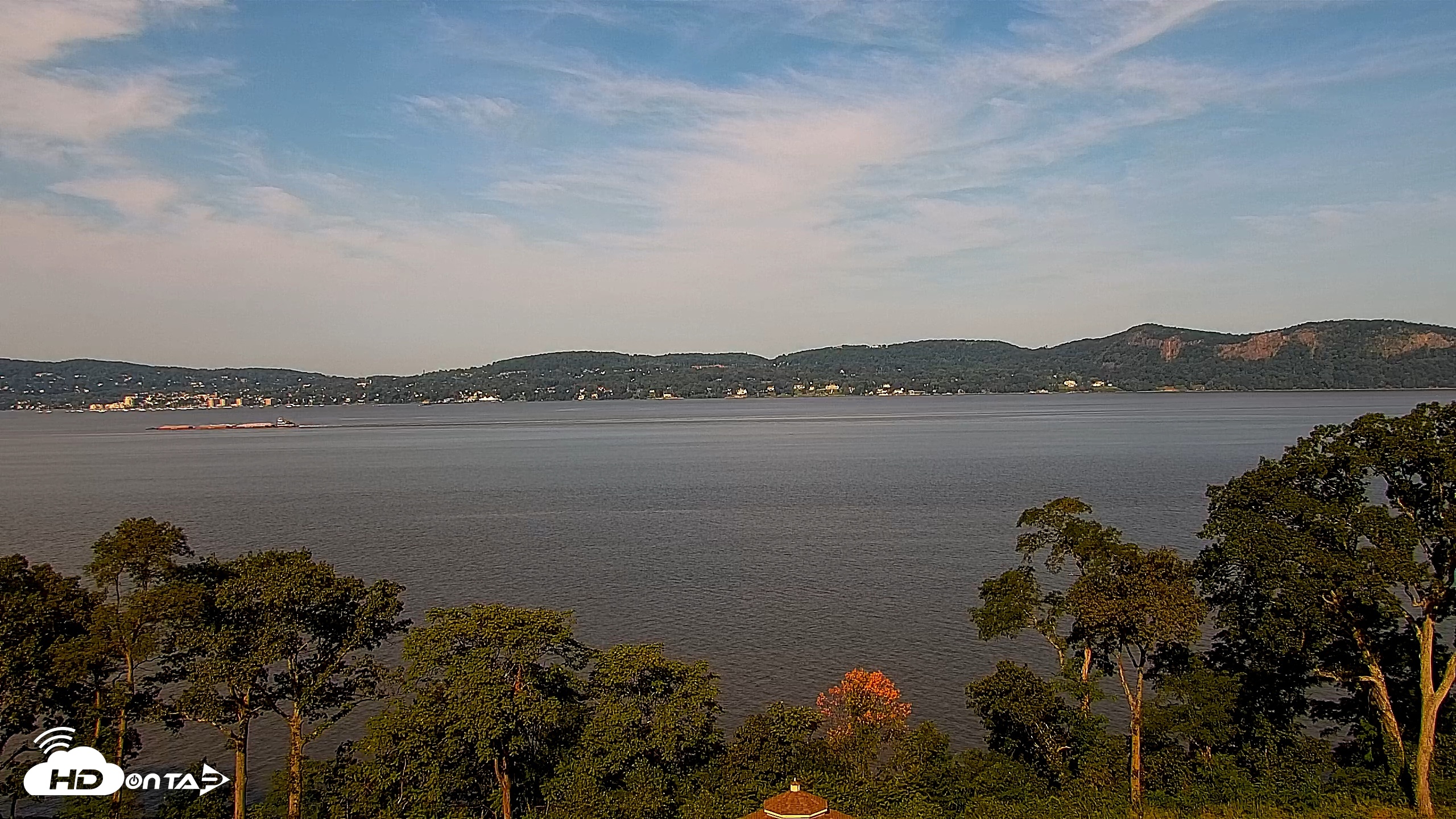 Snapshot of Hudson River Live Webcam taken Aug 14, 2026, 9:14am EDT