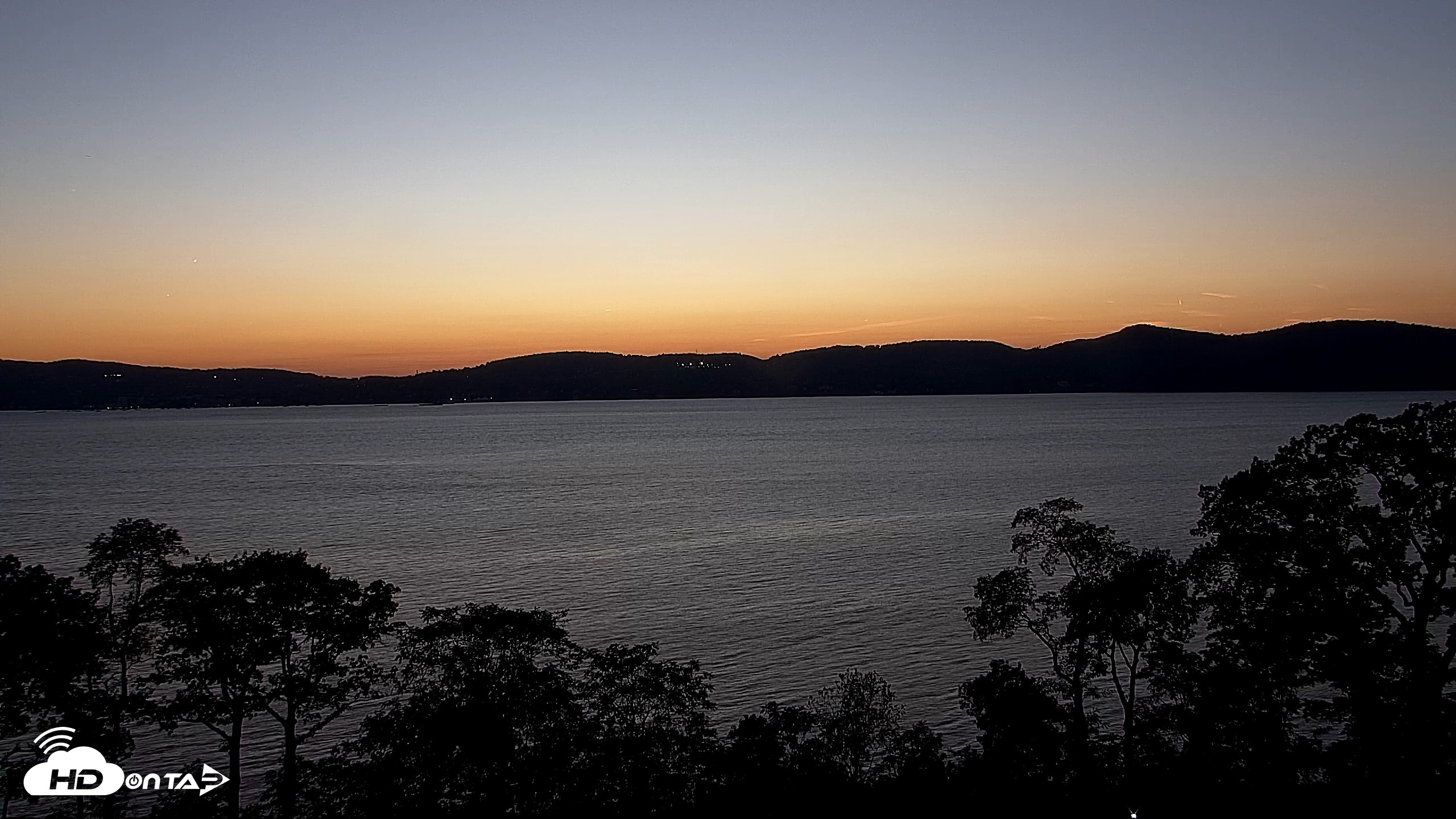 Snapshot of Hudson River Live Webcam taken Oct 7, 2026, 6:42pm EDT