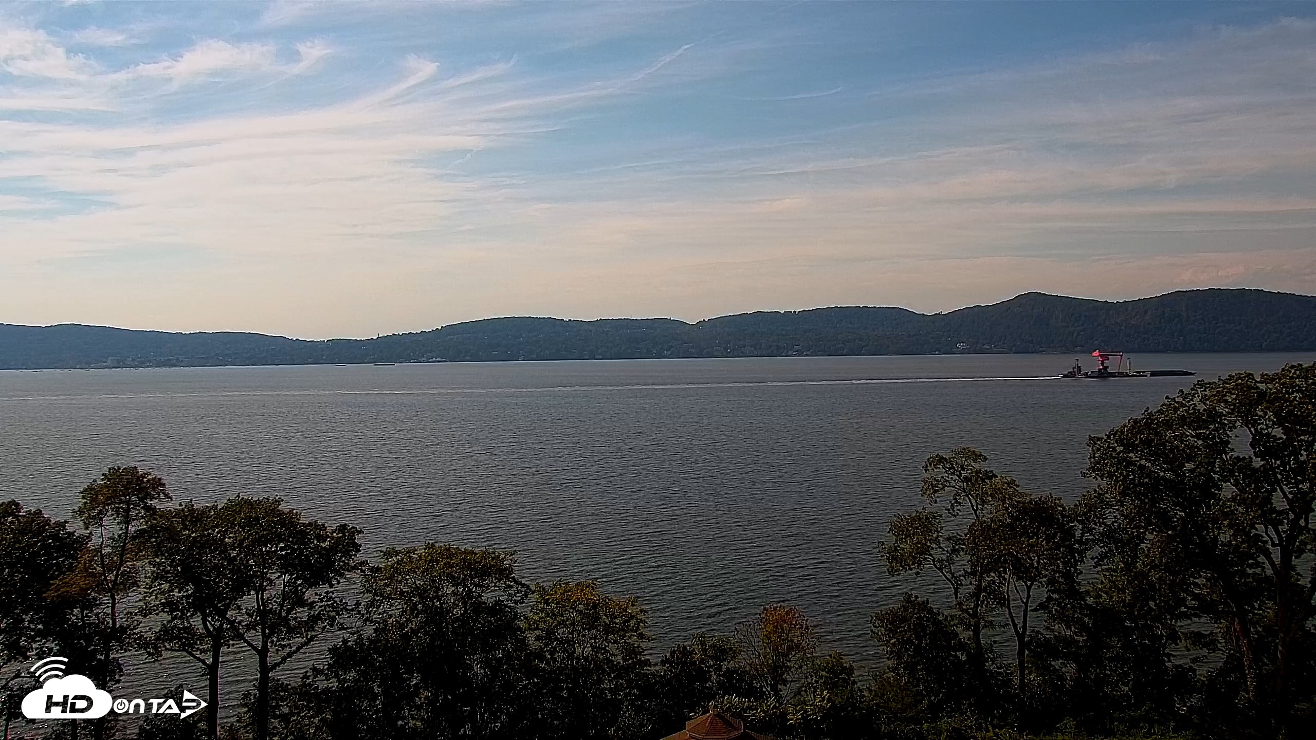 Snapshot of Hudson River Live Webcam taken Oct 2, 2026, 2:35pm EDT