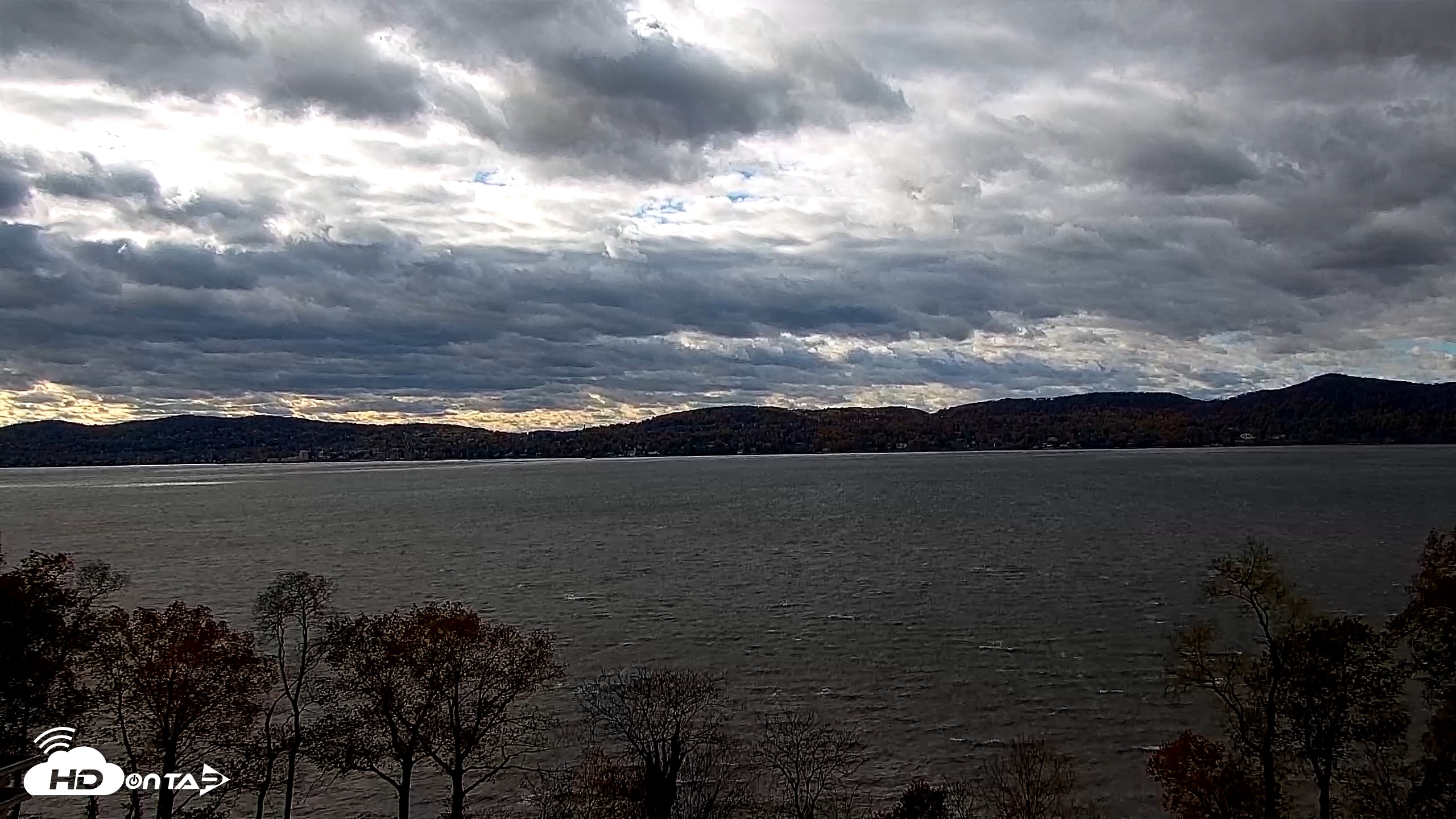 Snapshot of Hudson River Live Webcam taken Oct 31, 2025, 2:48pm EDT
