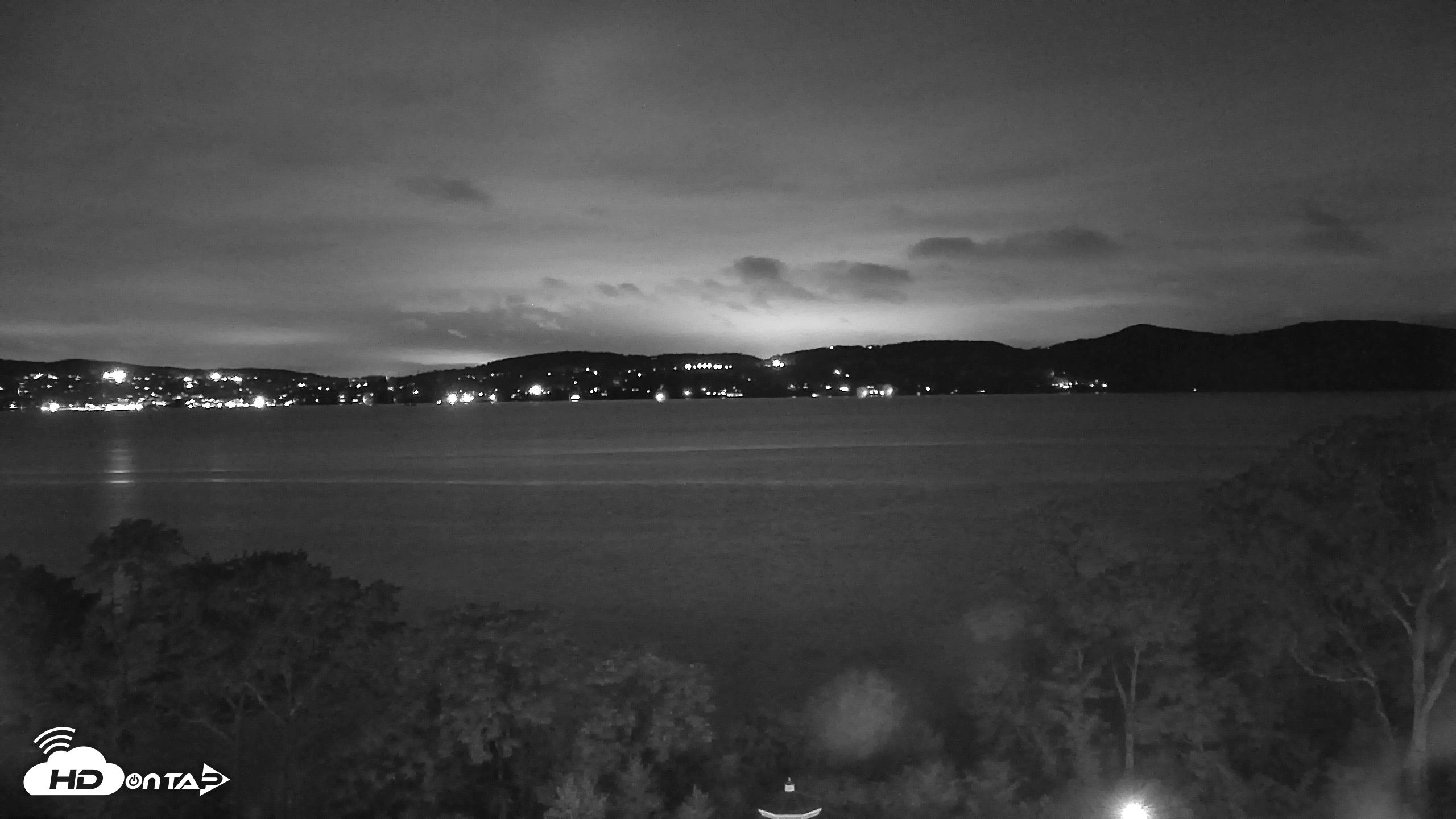 Snapshot of Hudson River Live Webcam taken Sep 28, 2026, 9:29pm EDT