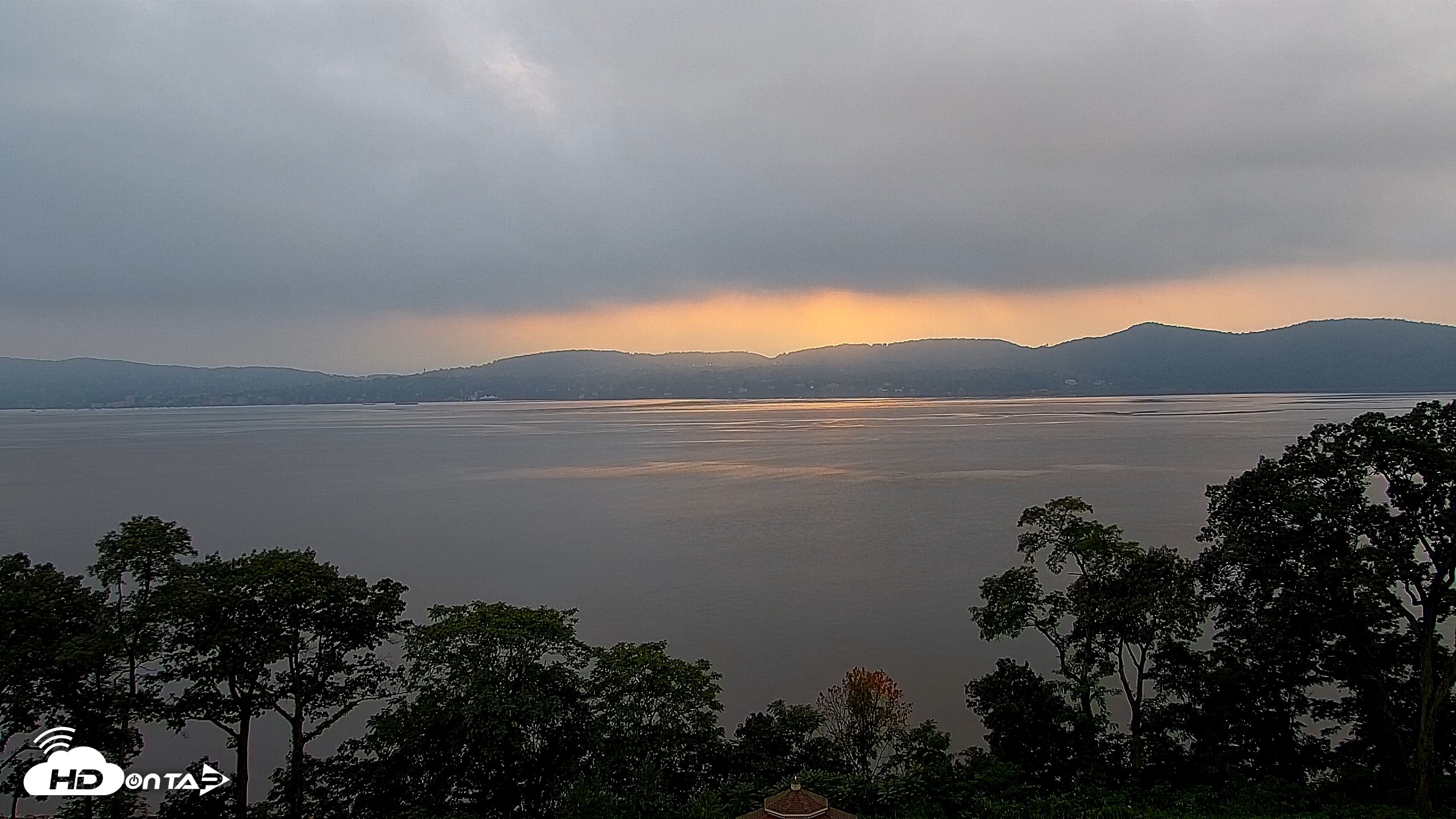 Snapshot of Hudson River Live Webcam taken Sep 1, 2026, 6:25pm EDT