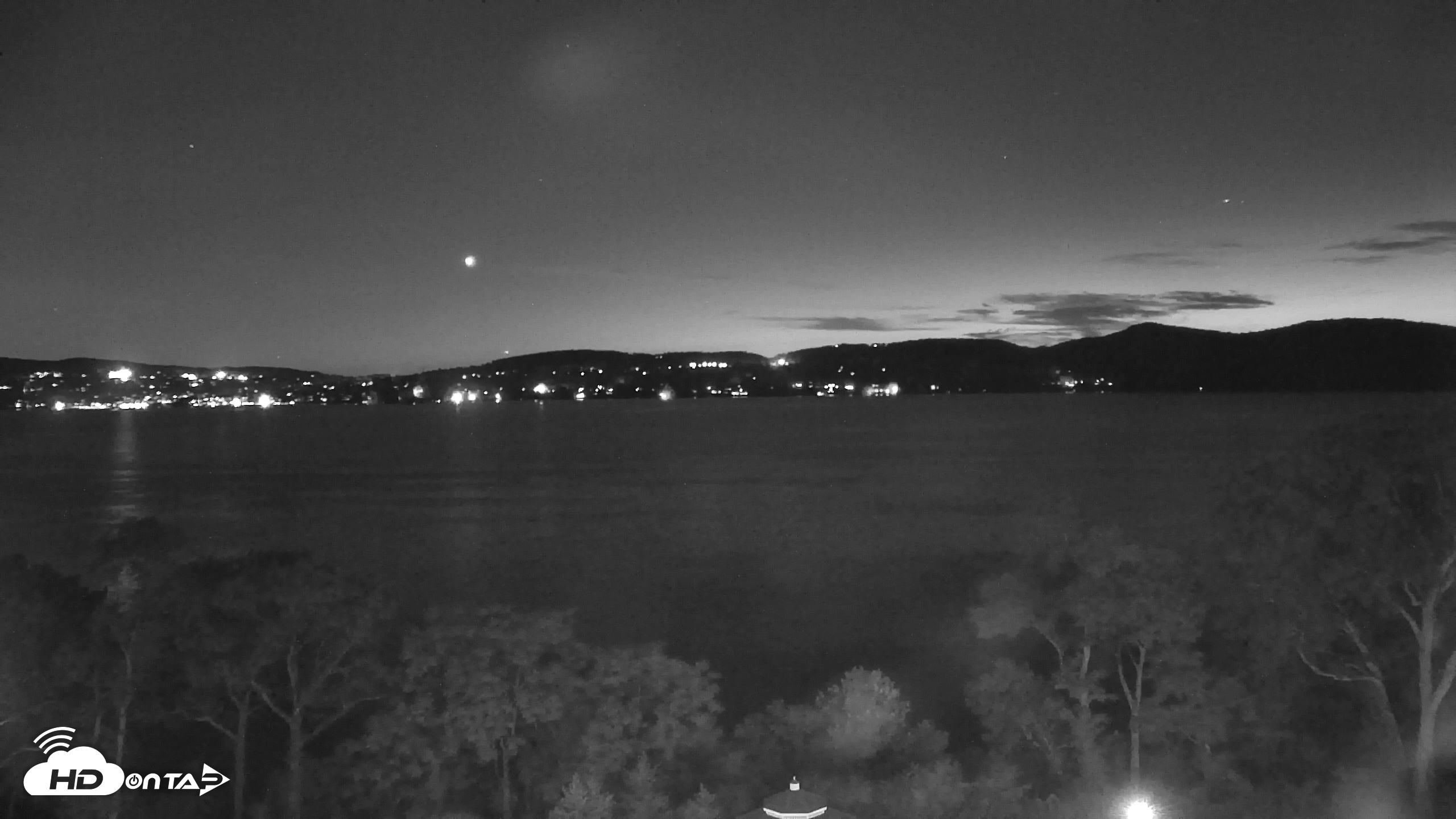 Snapshot of Hudson River Live Webcam taken Aug 19, 2026, 10:35am EDT