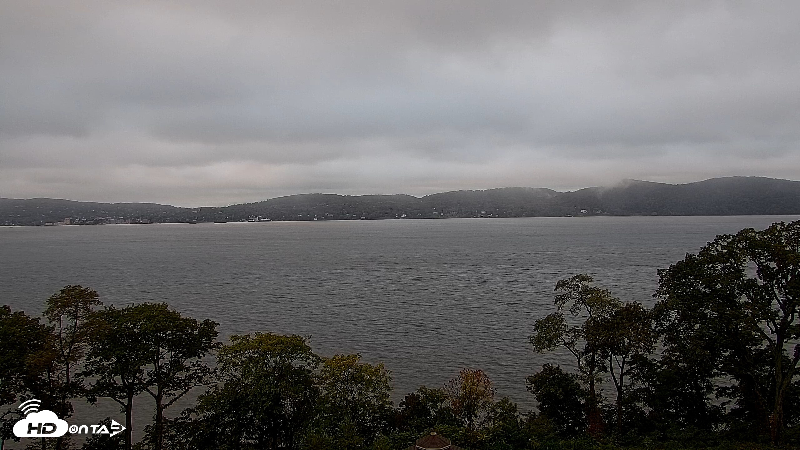 Snapshot of Hudson River Live Webcam taken Oct 12, 2026, 7:41am EDT