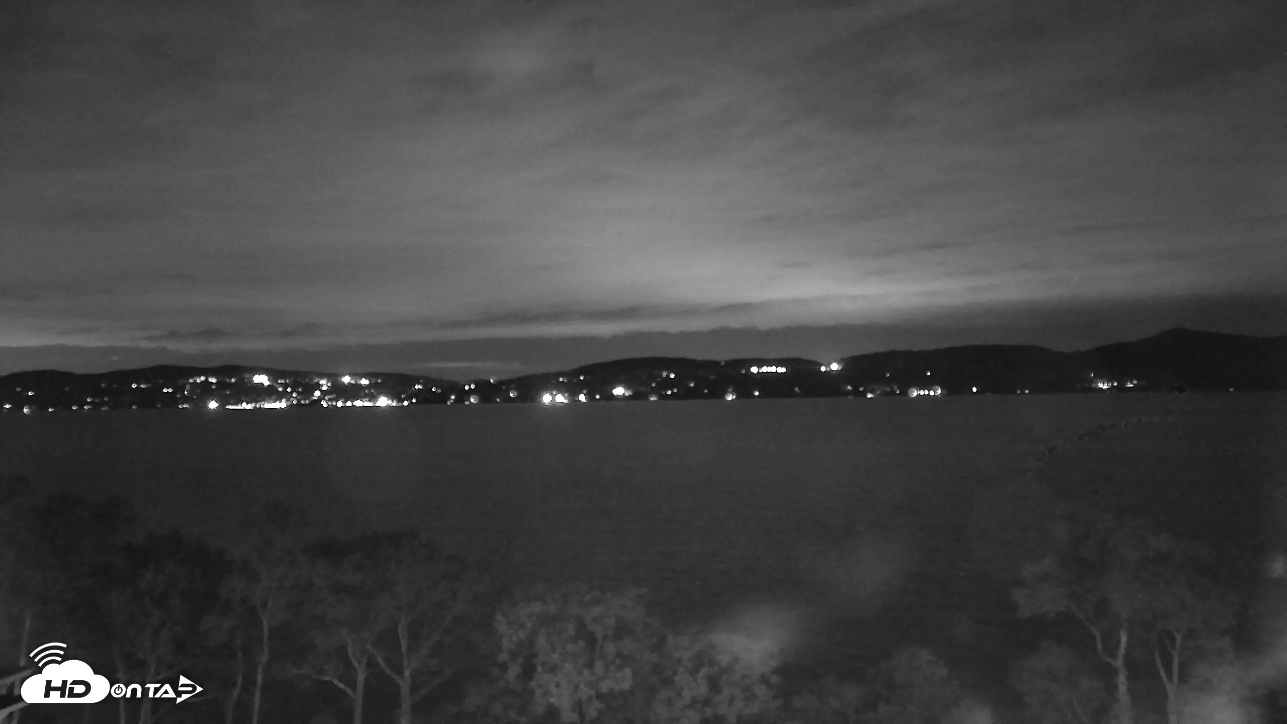 Snapshot of Hudson River Live Webcam taken Jun 8, 2026, 1:46am EDT
