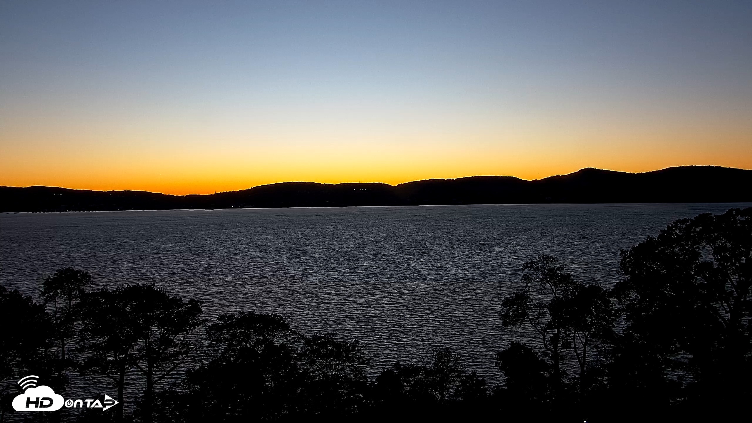 Snapshot of Hudson River Live Webcam taken Oct 6, 2026, 6:40pm EDT